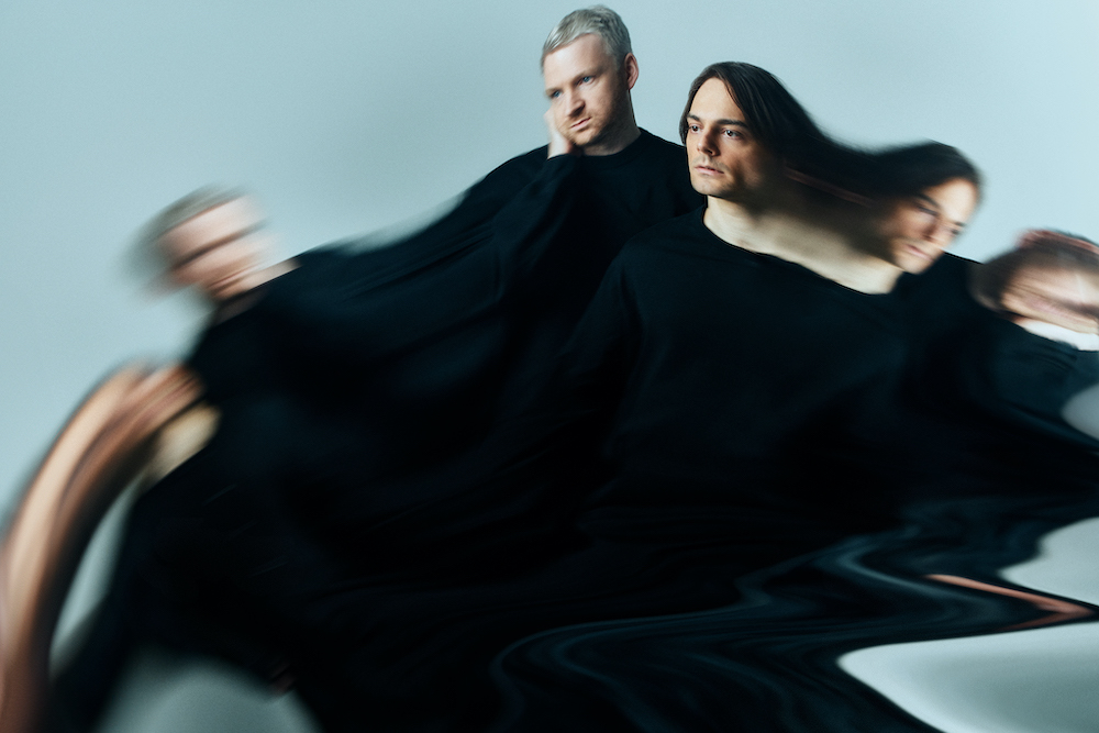 DB KIASMOS PRESS SHOOT SELECTS 030 FINAL 150ppi copy