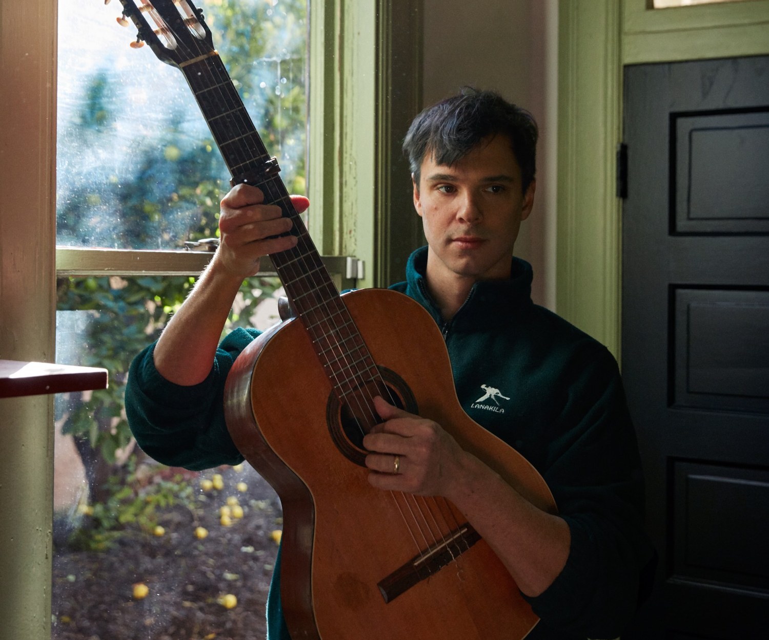 DIRTY PROJECTORS 03 1001 PC Jason Frank Rothenberg 300dpi