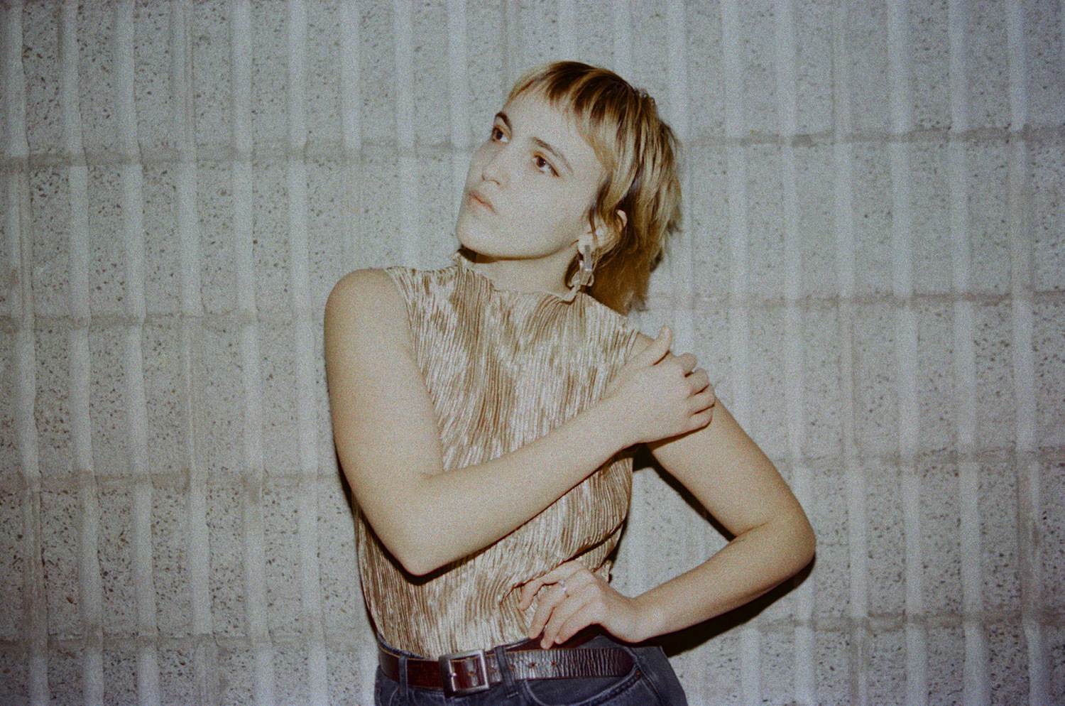 Dana Gavanski 6 Tess Roby