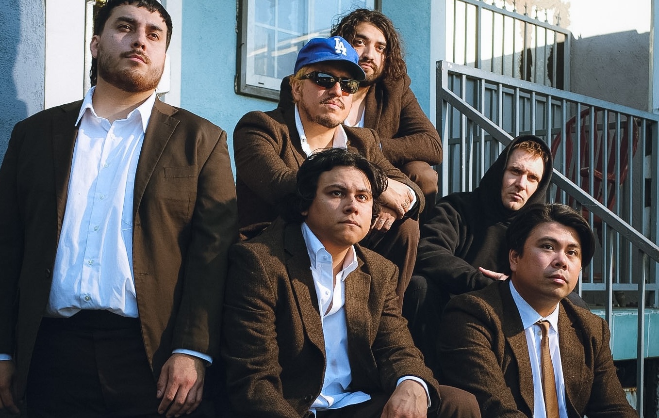 Death Lens team up with Militarie Gun on new single, "Waiting to Know"