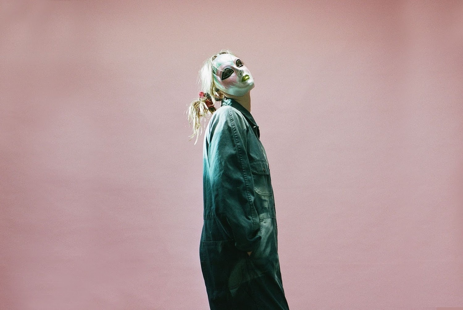 Dizzy mask pink backdrop