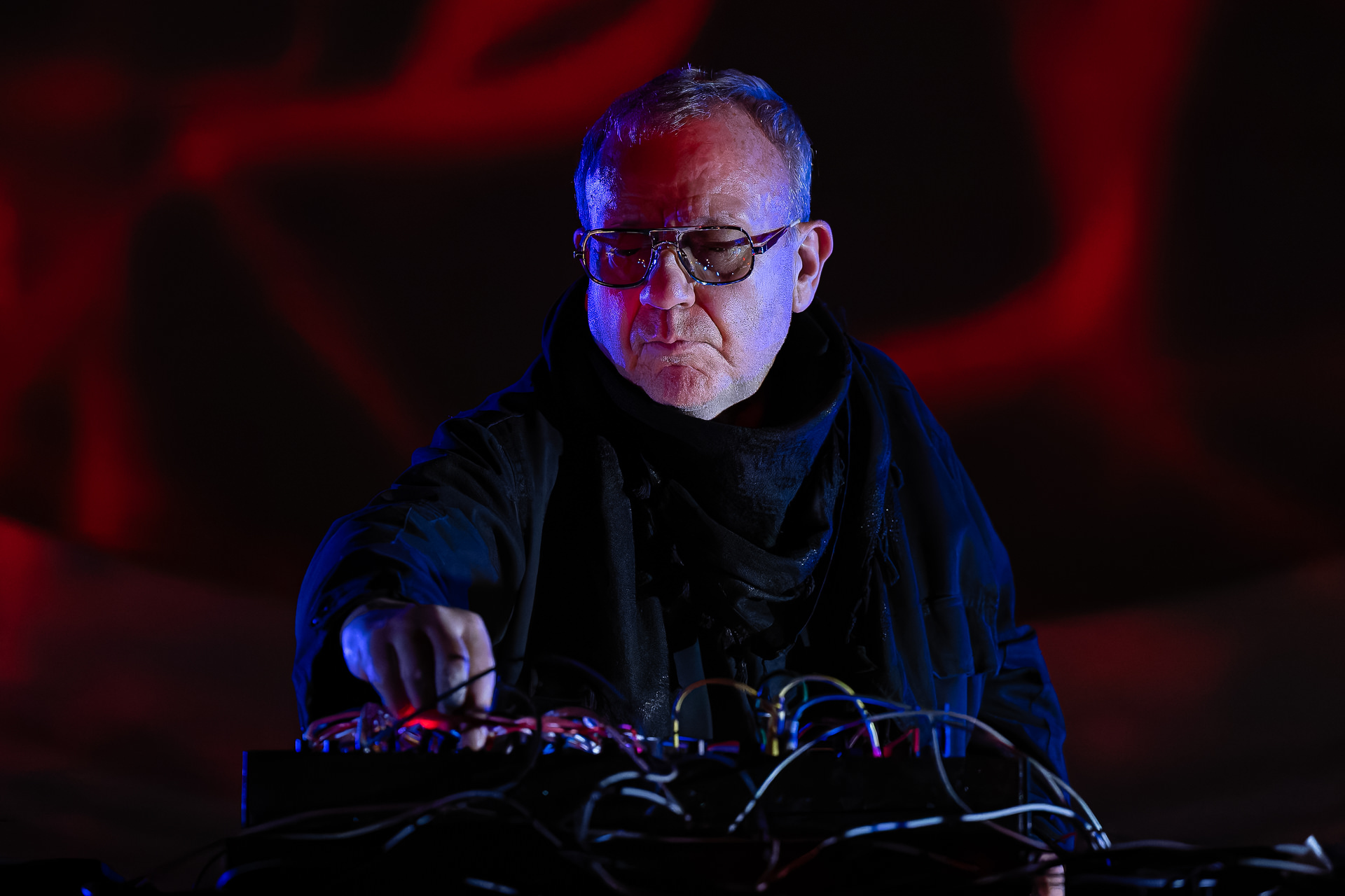 Drew Mc Dowall 2 Roberto