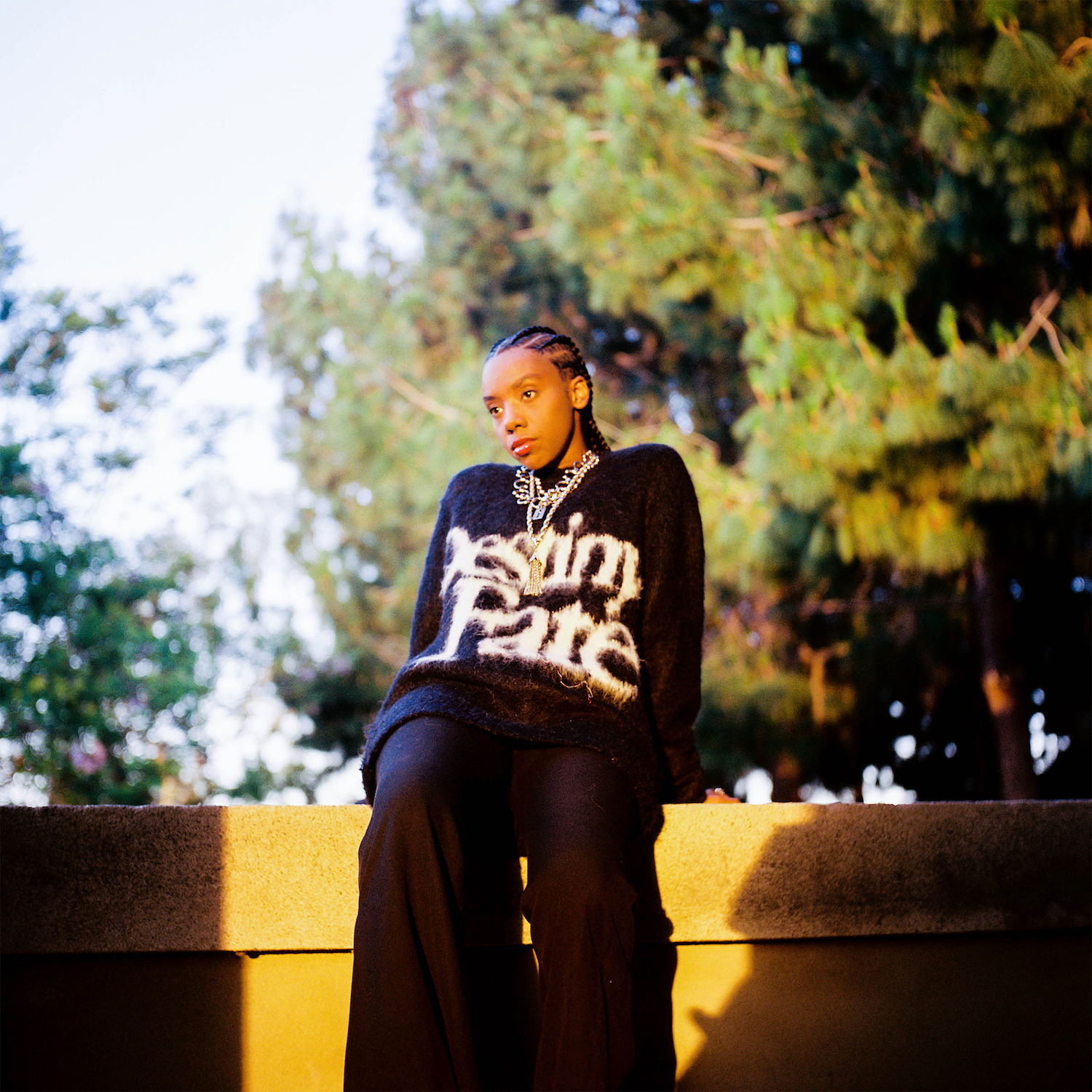 Dua Saleh 006 Rhianna Hajduch