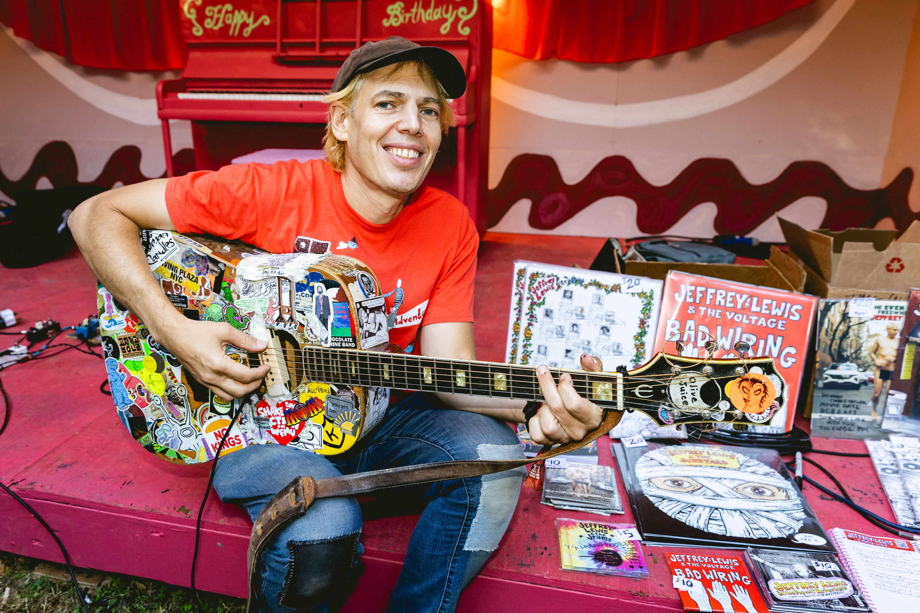 Watch Jeffrey Lewis cover Boyz II Men for Best Fit's secret sessions at End of the Road