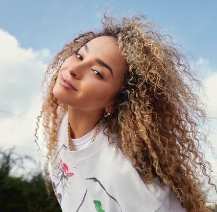 Ella Eyre Love Blind