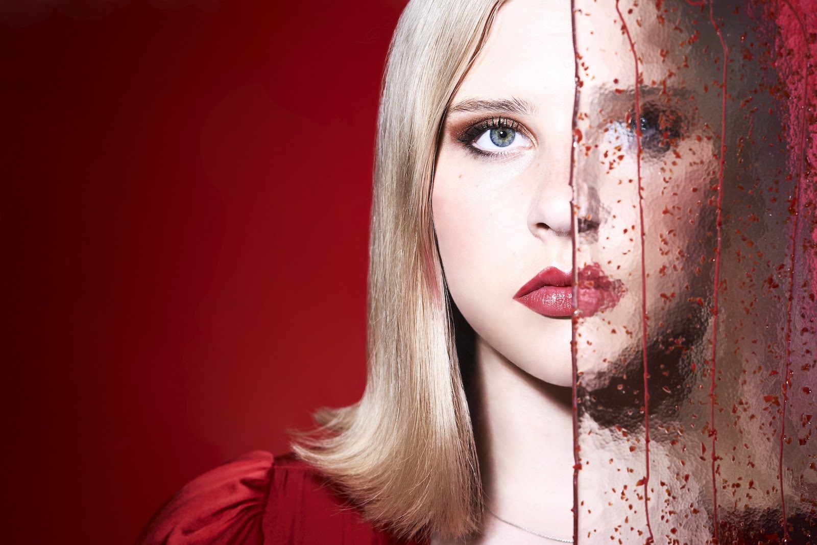 Ellie Moon Press Shot 1