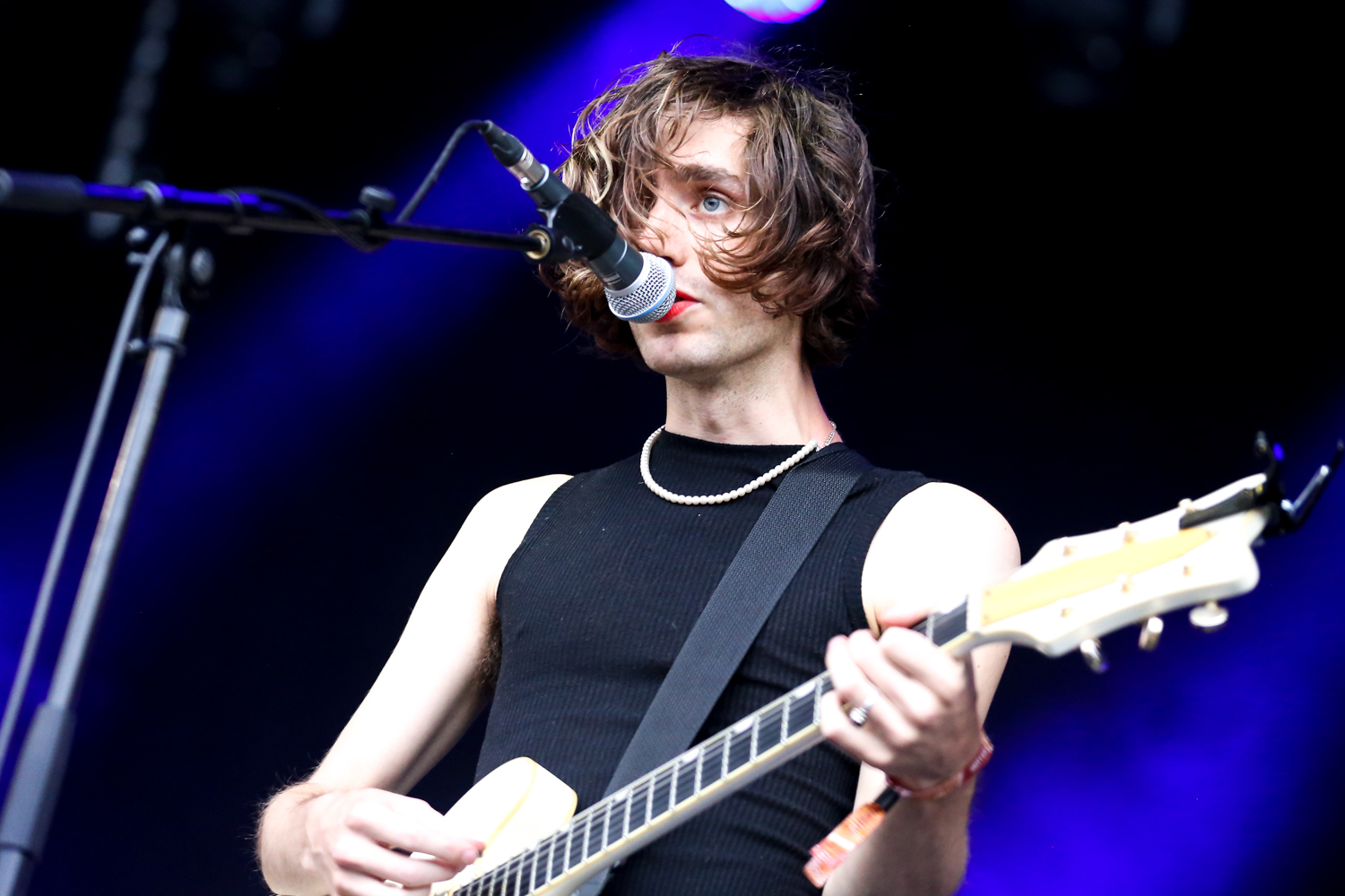 Ezra Furman and the Boyfriends Bluedot Cheshire July 2017 Mike Hughes45