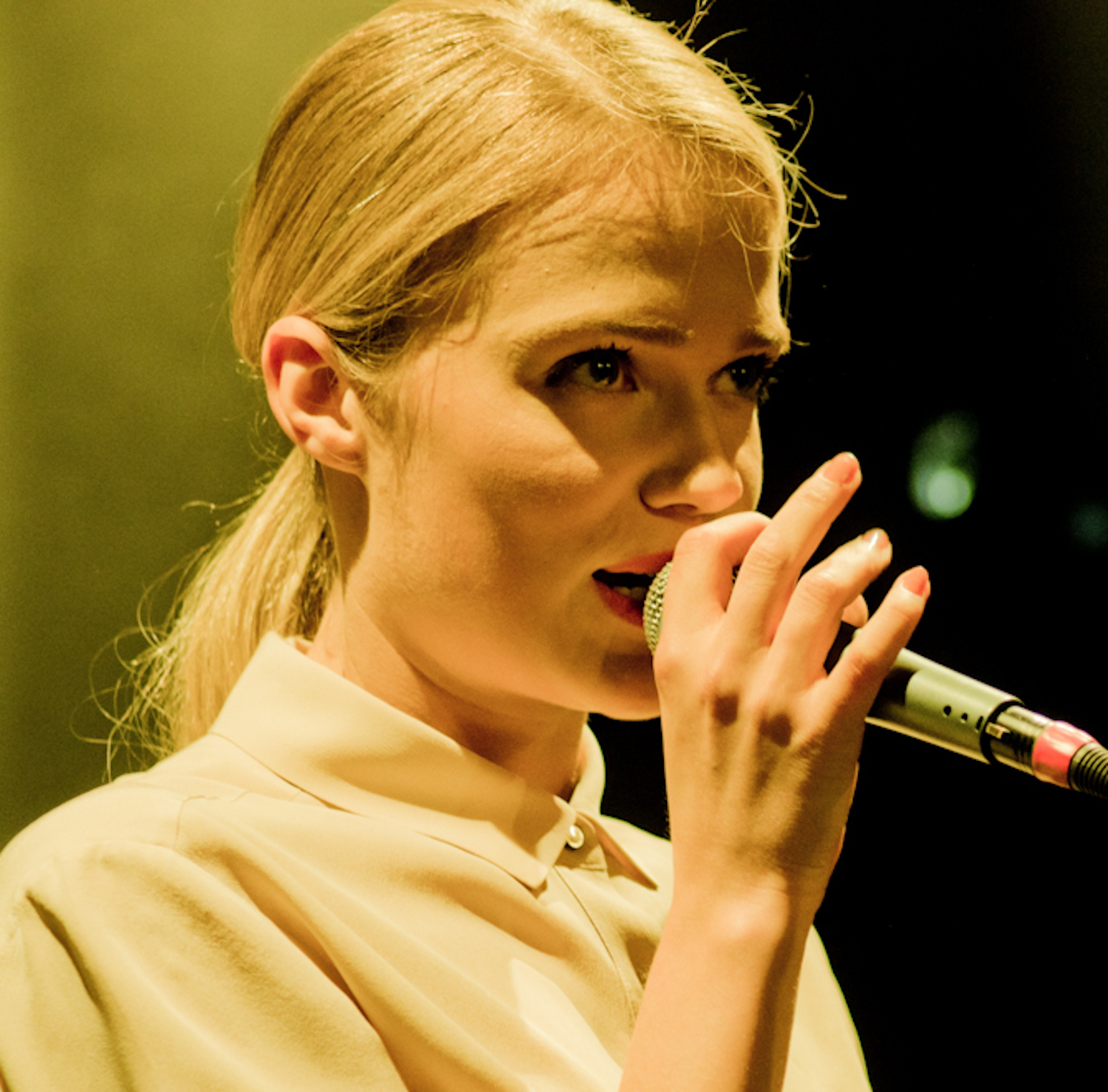 Florrie Live at La Maroquinerie Paris 2011 2