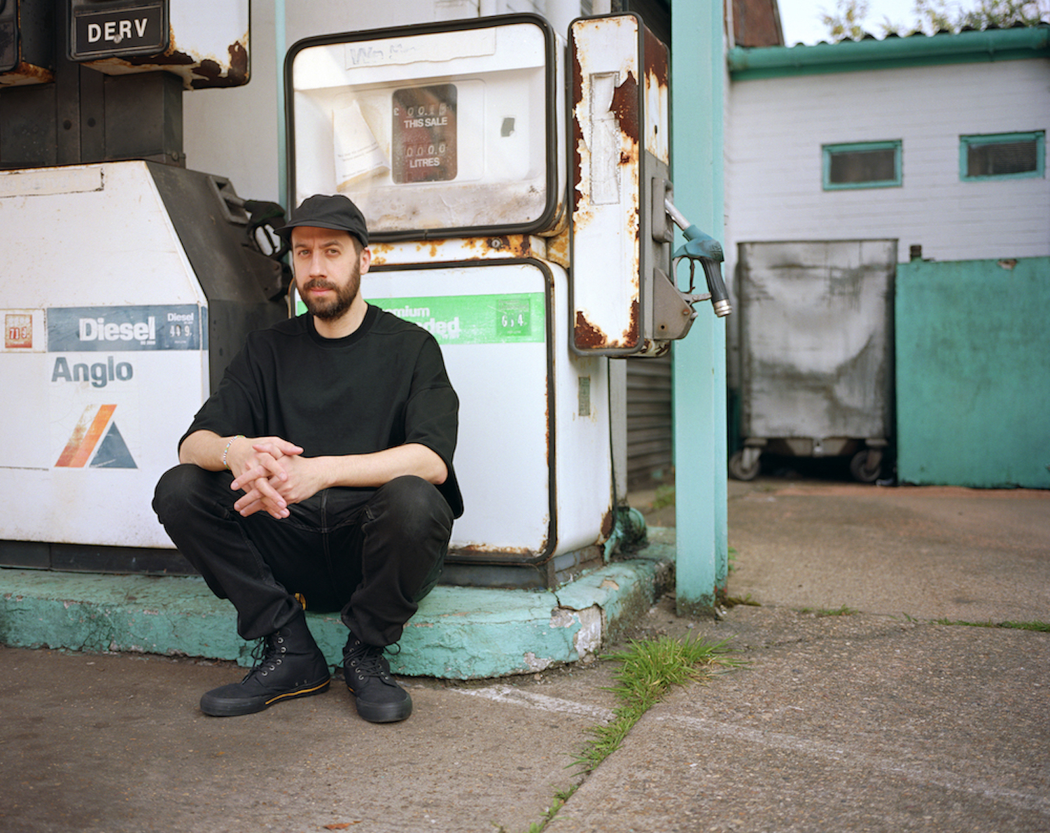 Gold Panda 2022 credit Laura Lewis 36865 03 02 CROP2 copy