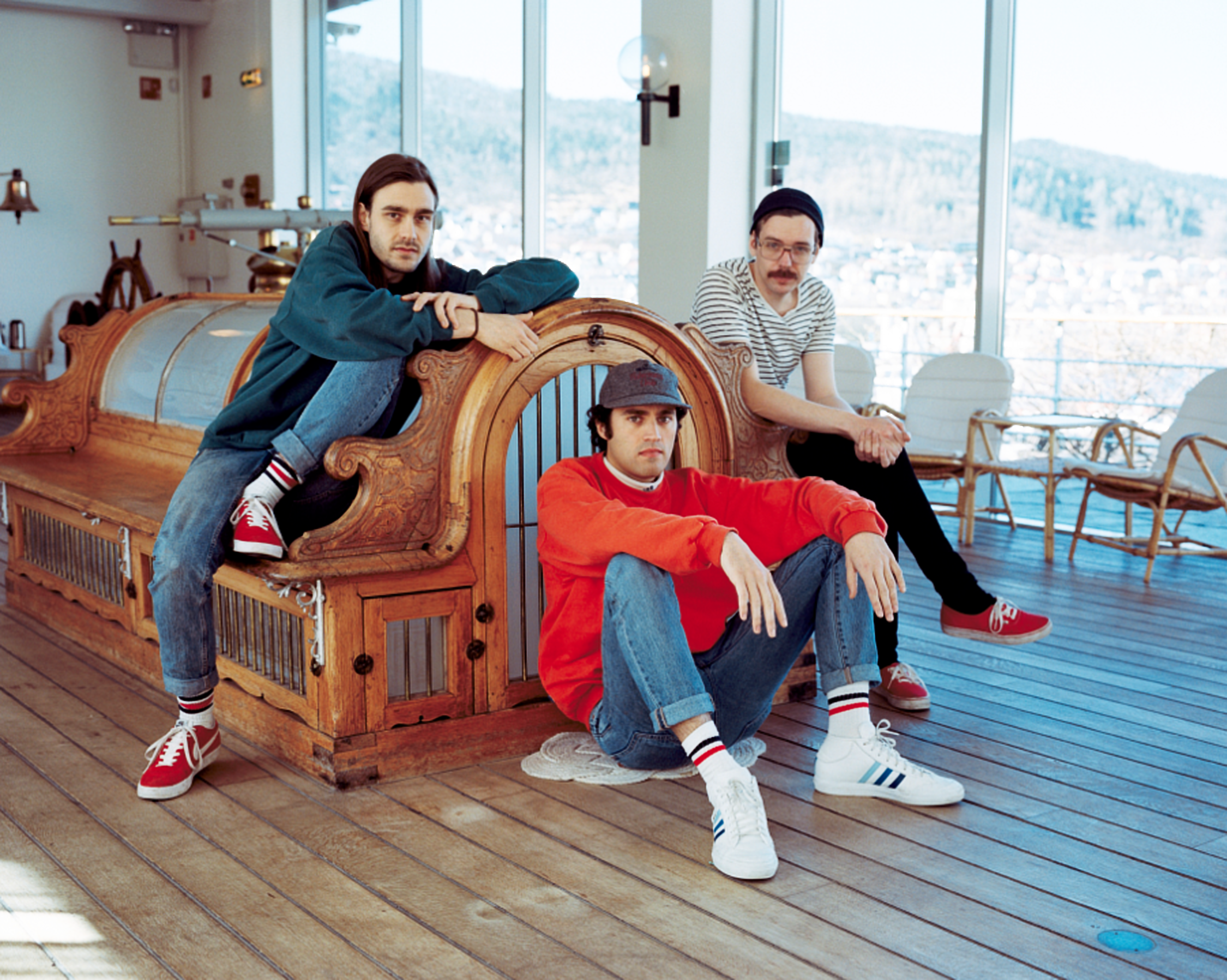 Great News 01 by Linn Heidi Stokkedal v1