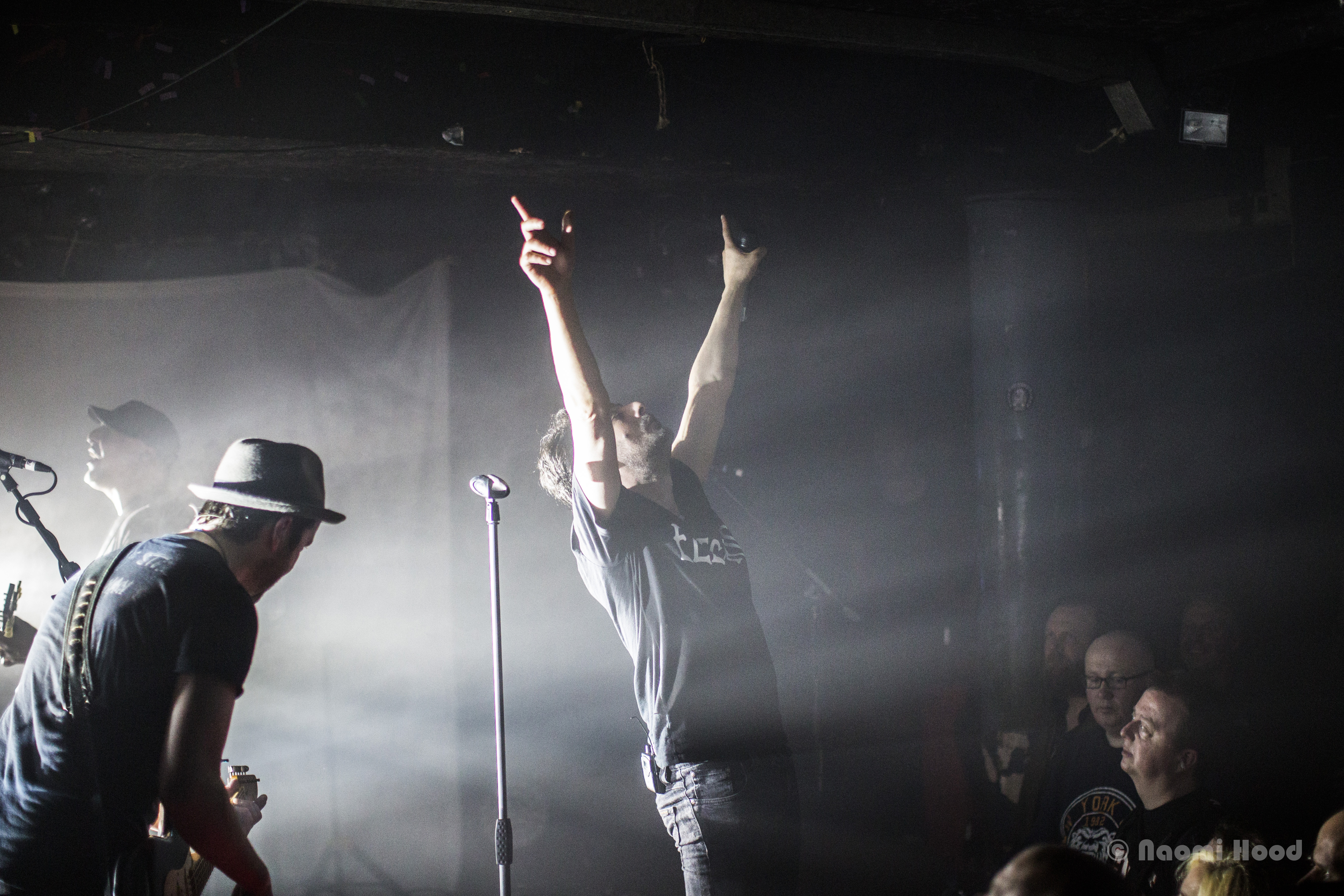 Gun Naomi Hood Camden Underworld