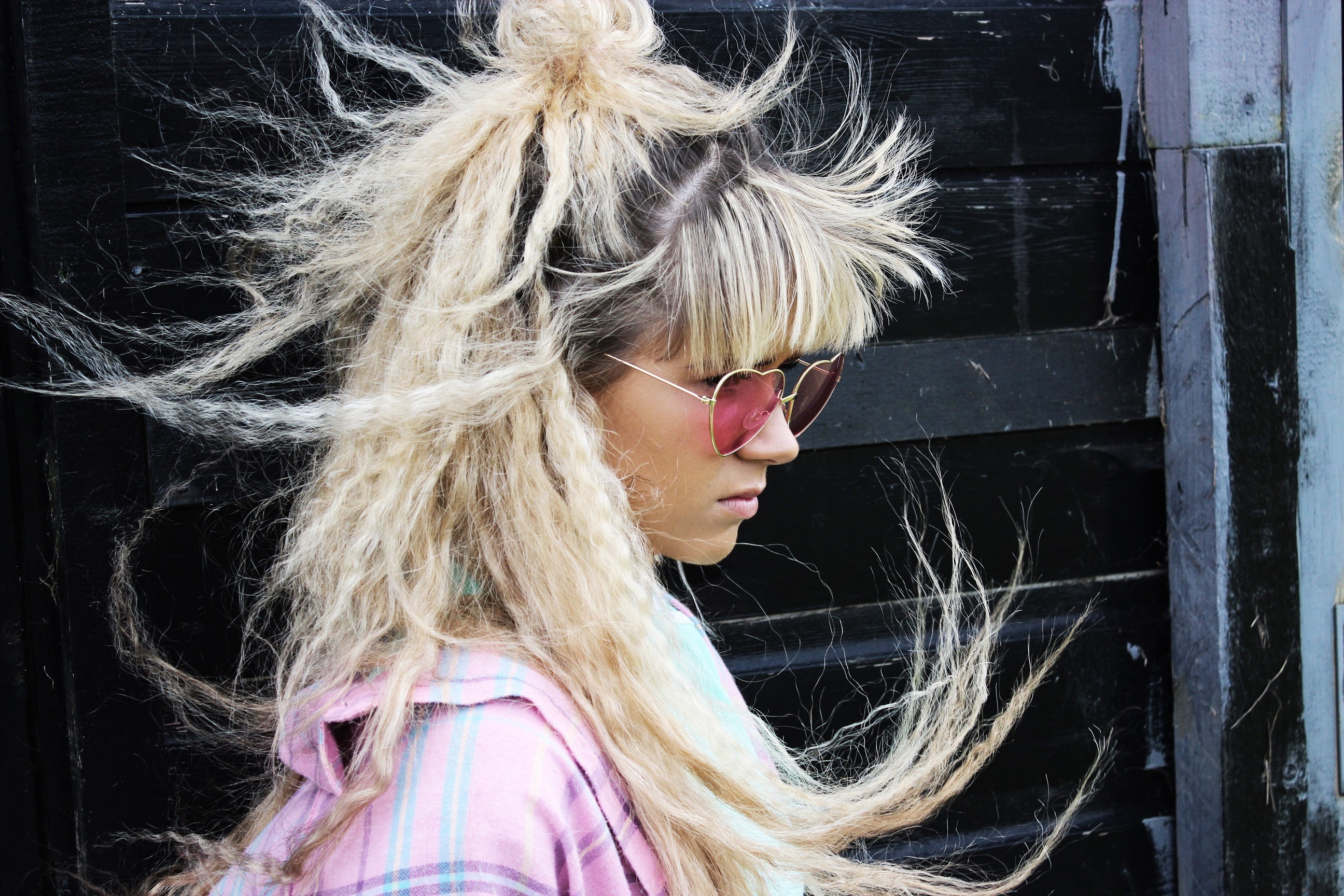 HANA2 K Press Shot 1