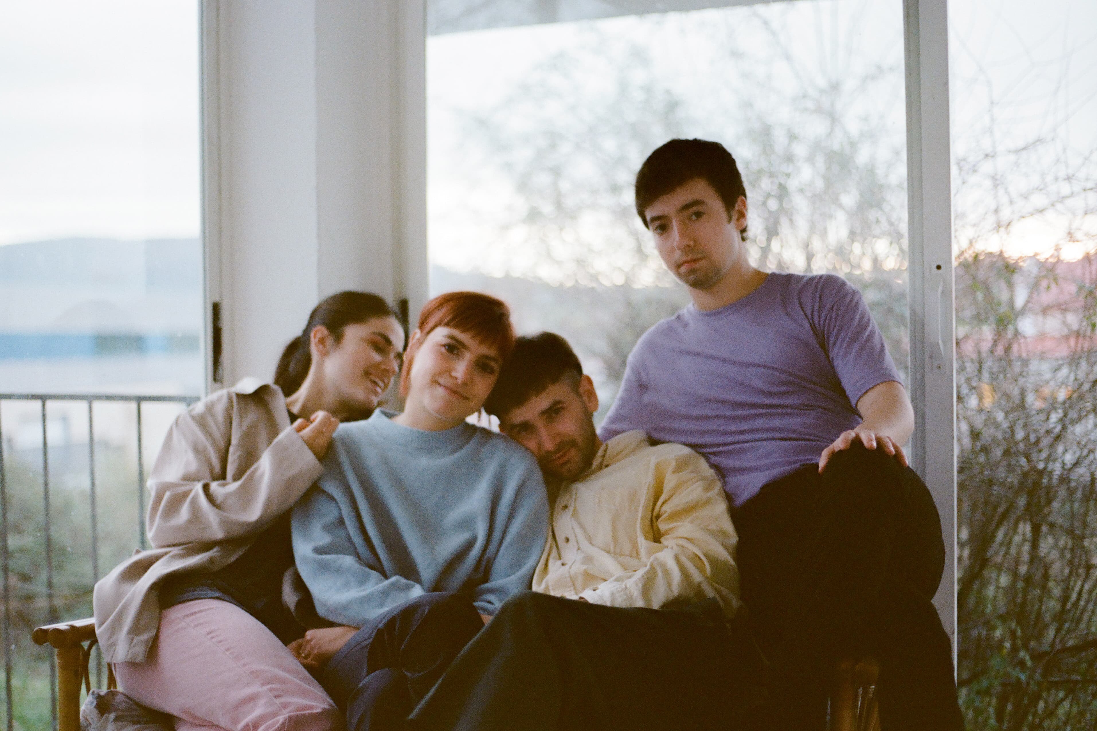 Helena Goni Salida disco hogar