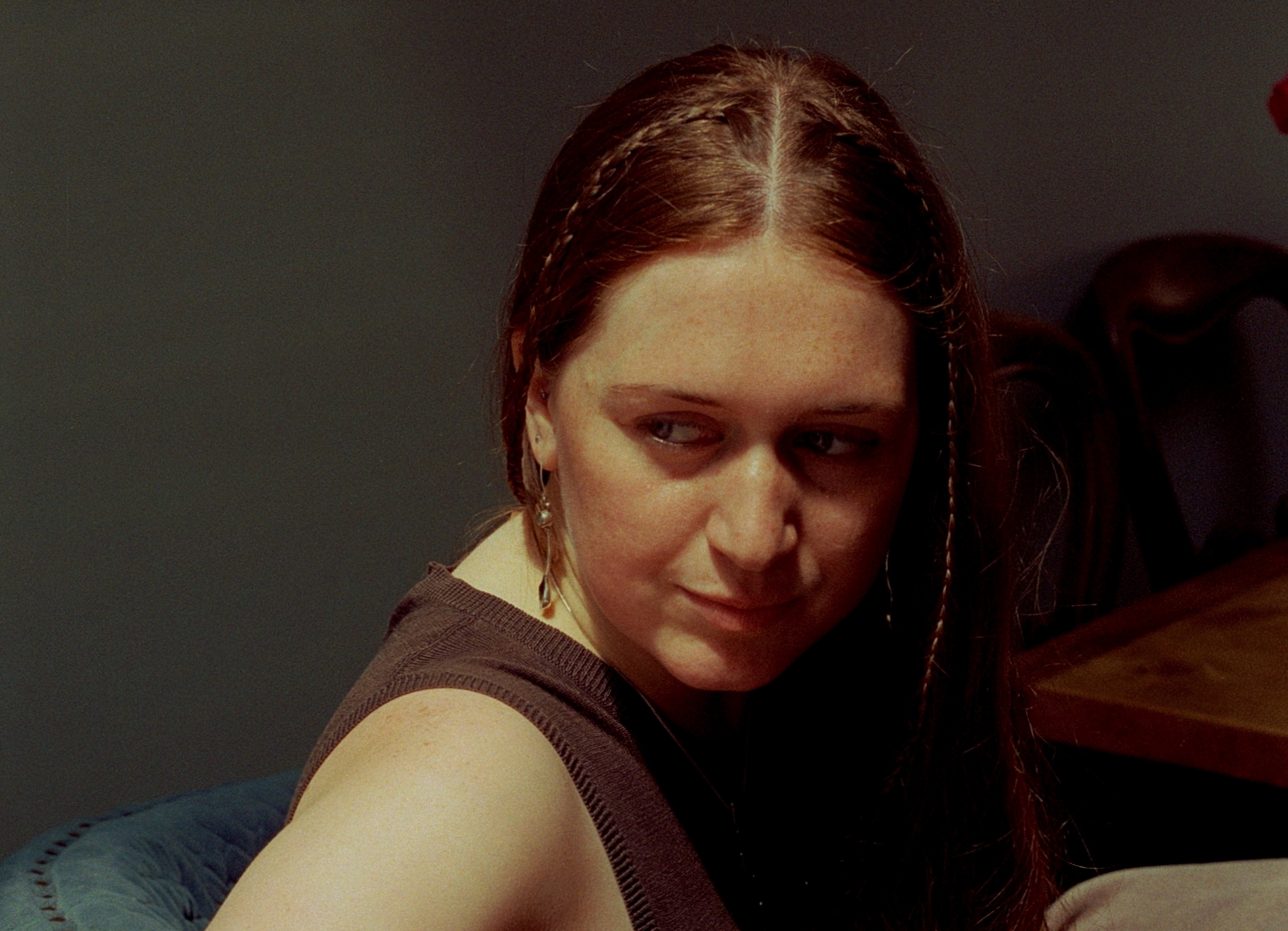 Hetta Falzon Freckles press shot