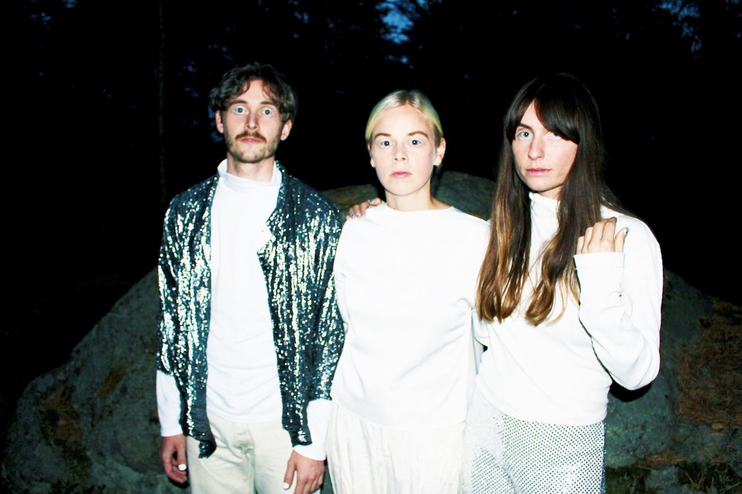 Hey Elbow Press1 Photoby Alice Boman 300dpi