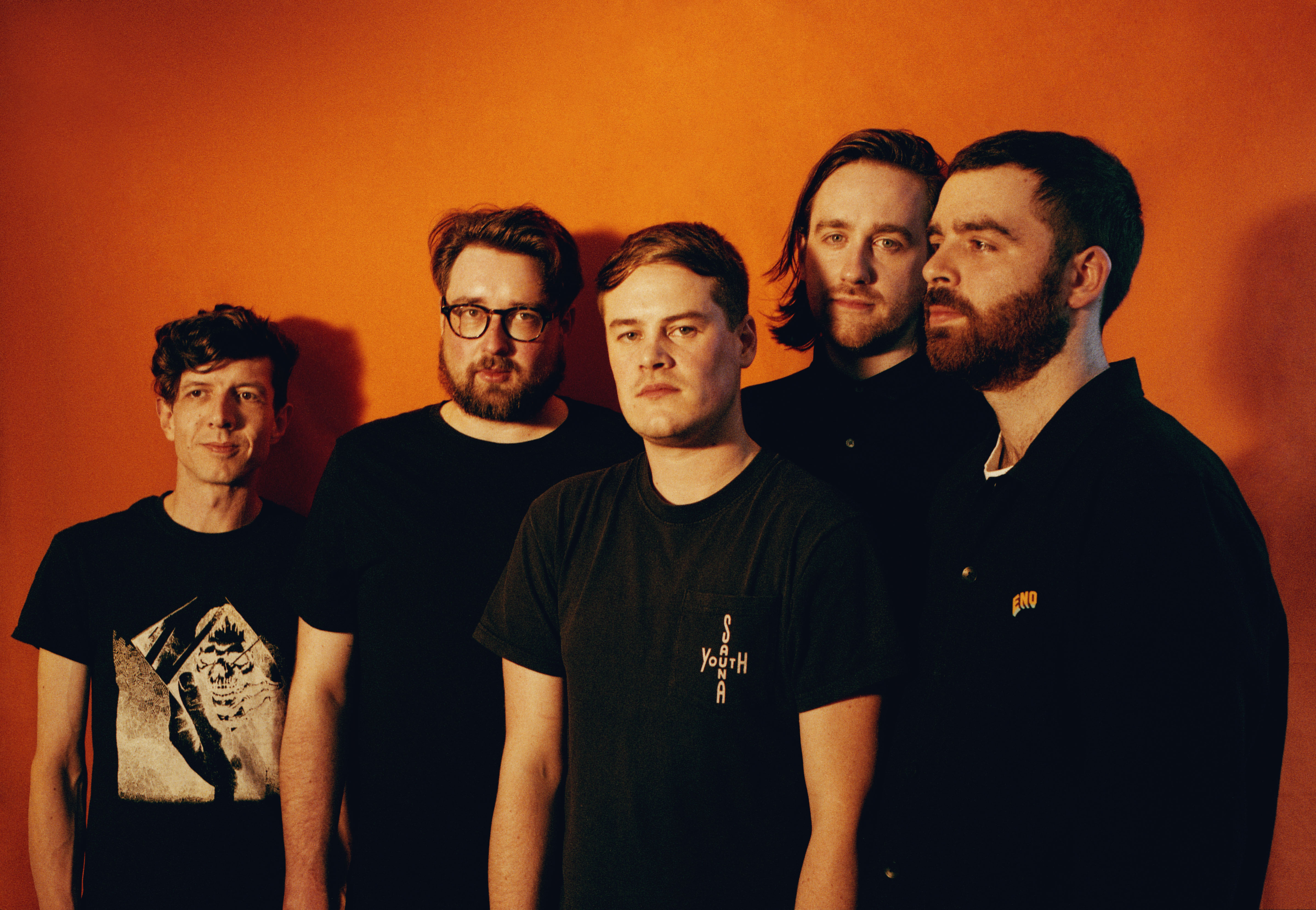 Hookworms PC Hollie Fernando Hookworms Plain 002 ret 300 dpi