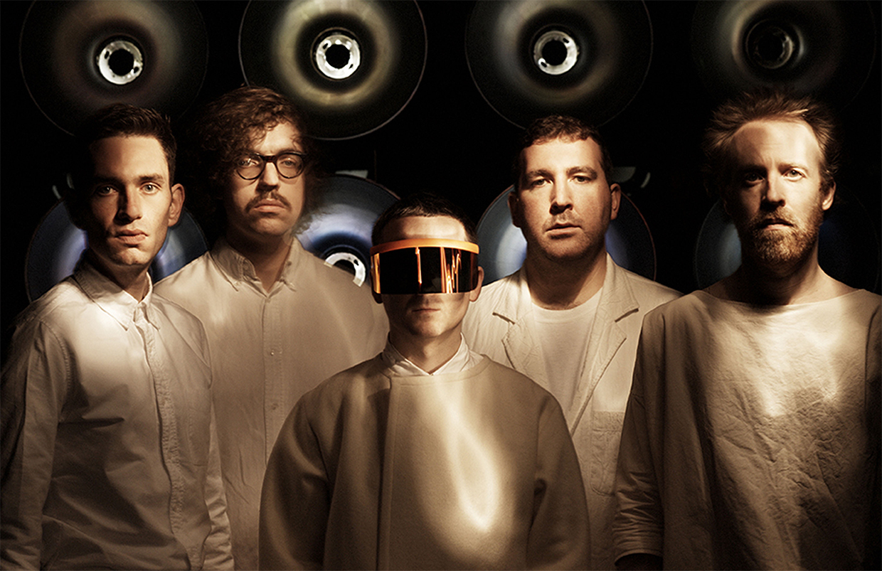 Hot Chip Lo Res Landscape PHOTO Steve Gullick