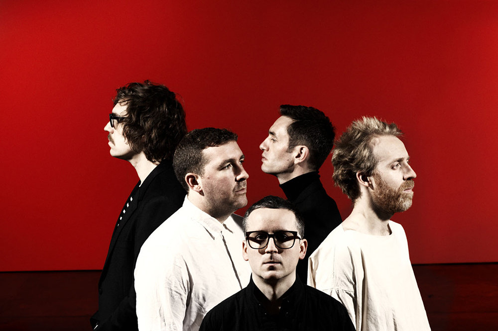 Hot Chip Steve Gullick RED 72dpi