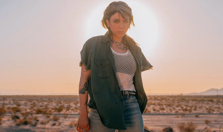 Hurray Riff Raff Past Still Alive