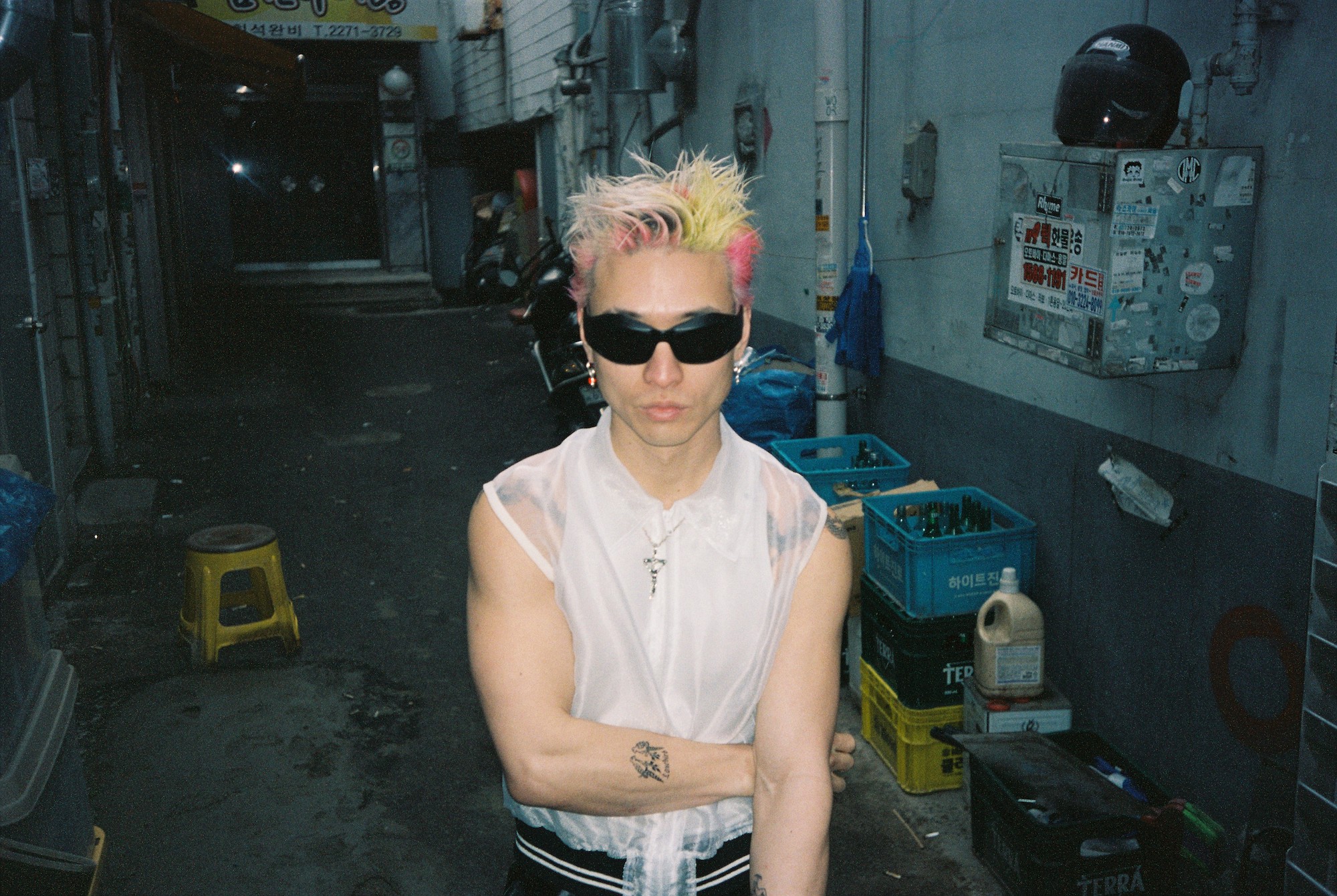 SKINSHIP’s “Snake” struts with theatrical empowerment after a toxic relationship