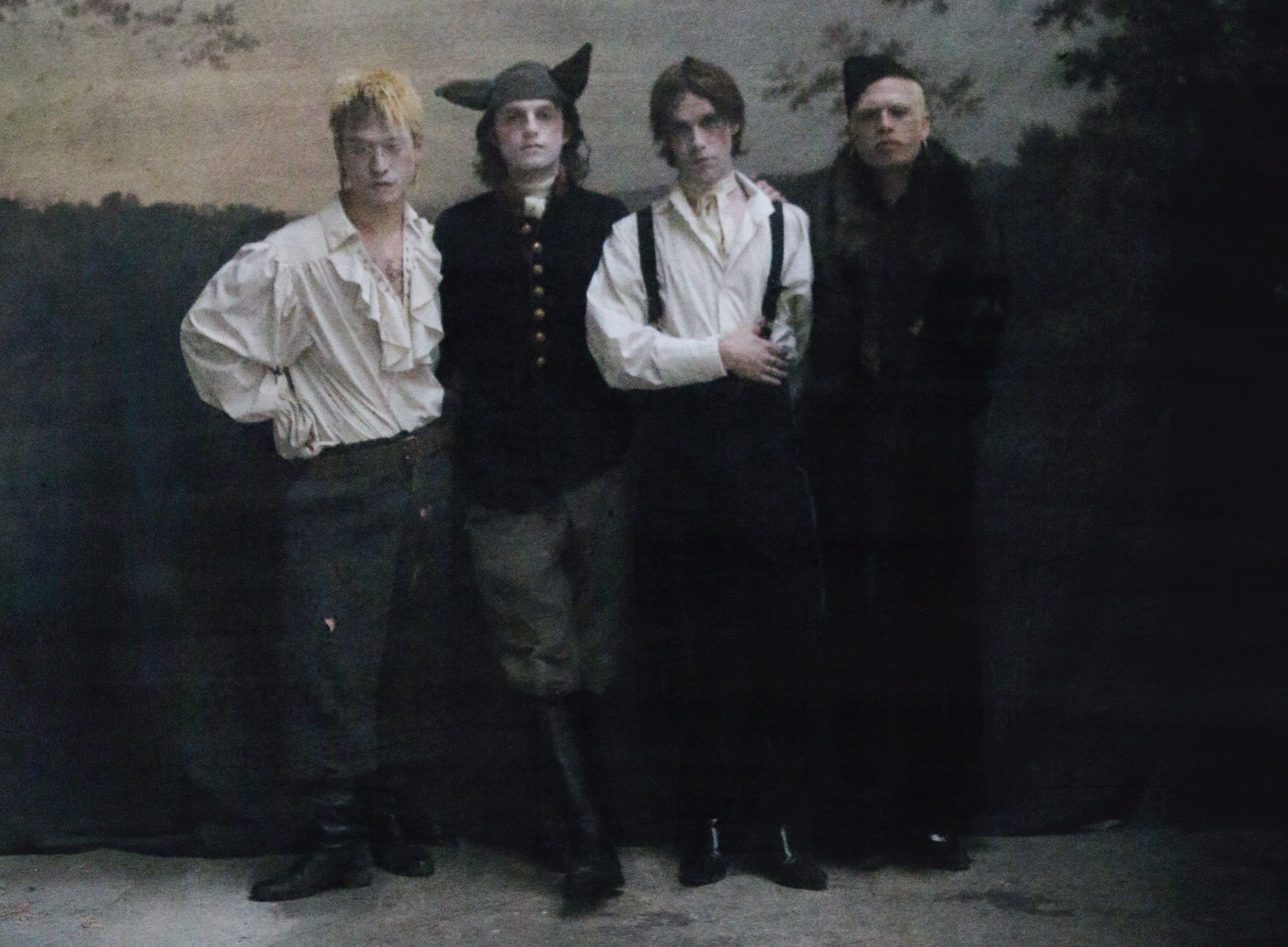 HMLTD launch their ÜberGöth era with "Blitzkrieg"