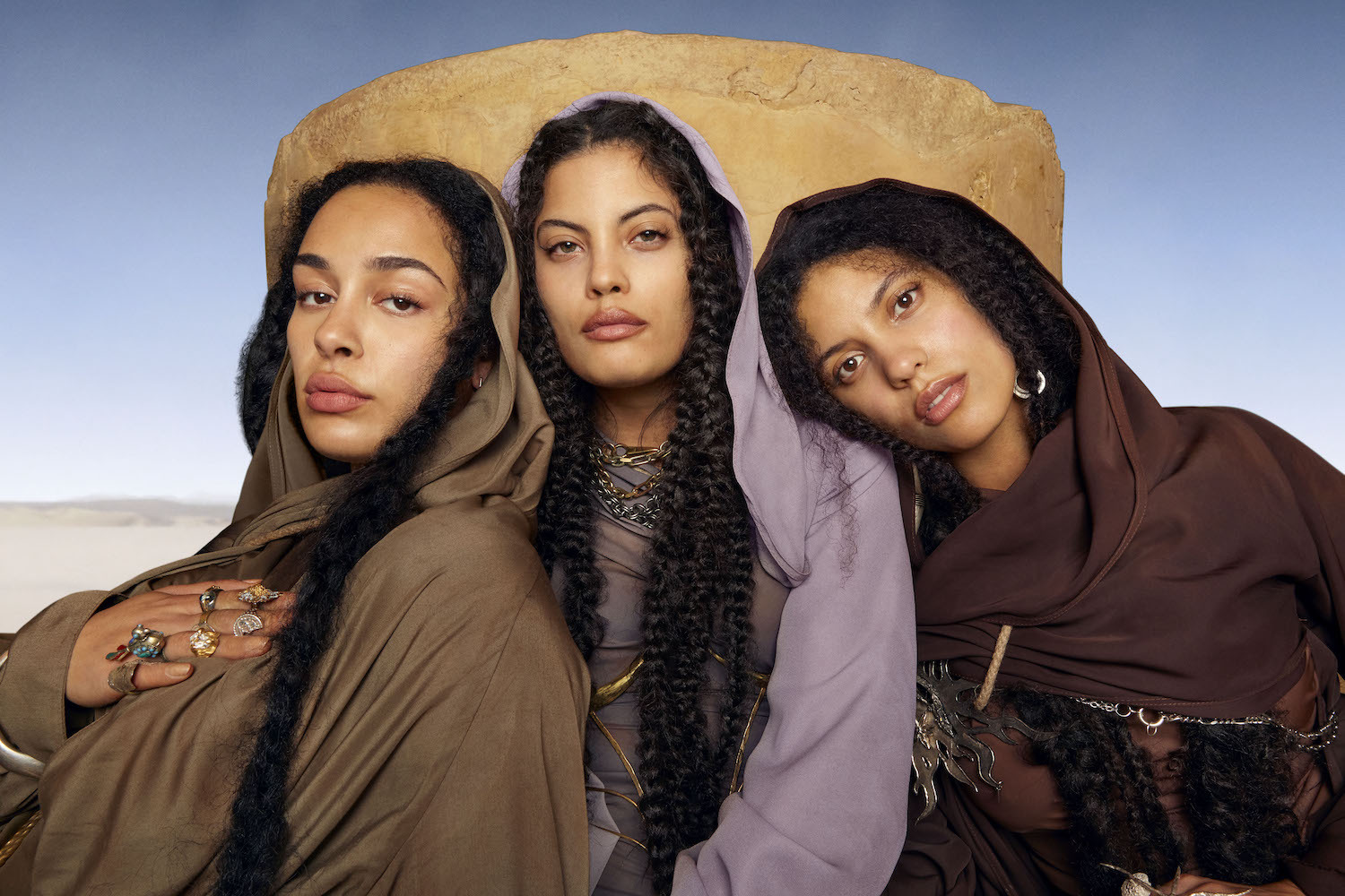 Ibeyi press 3 credit Lucrecia Toarmina