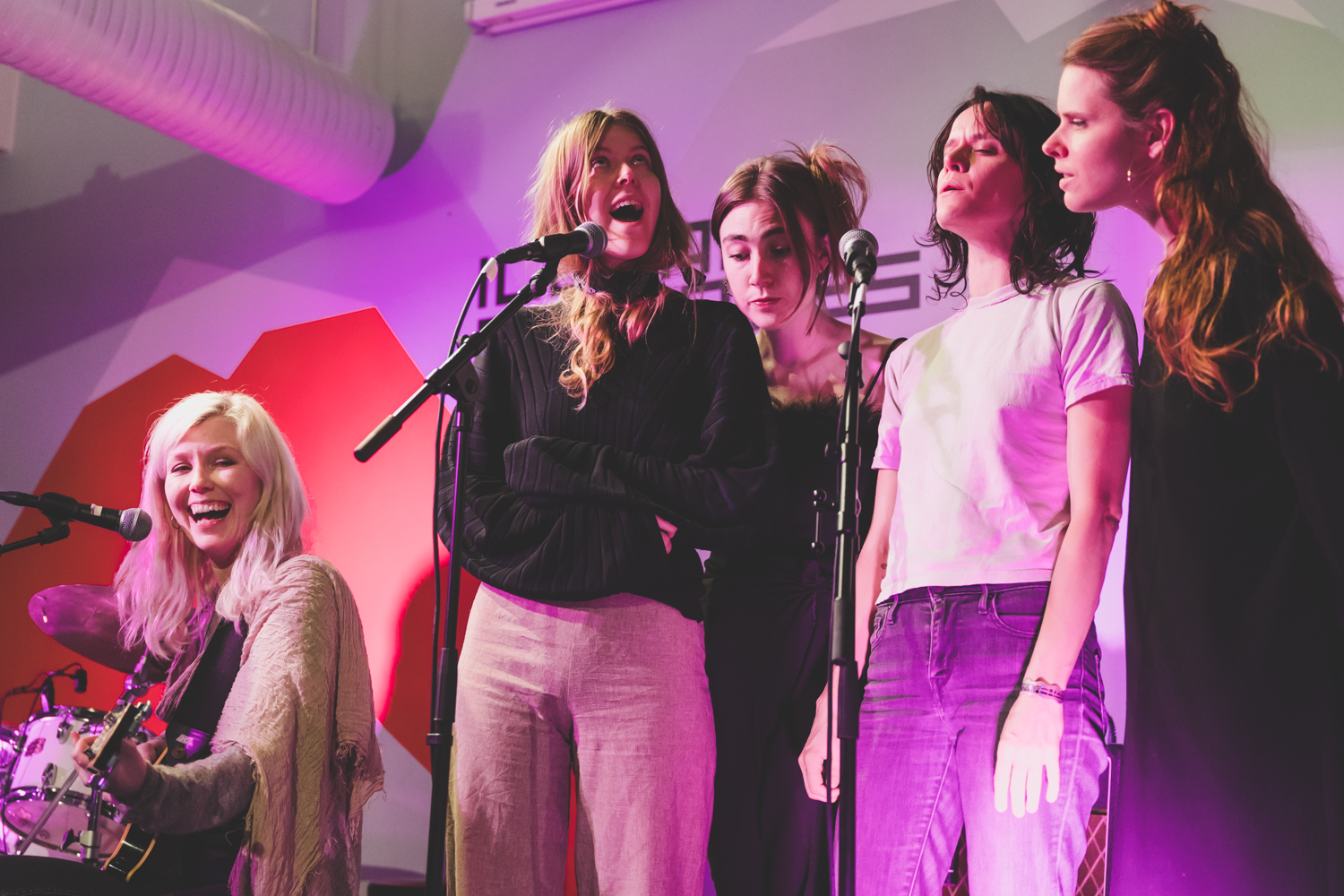 Iceland Airwaves 2017 Day 1 Prim Waters by Ian Young 02