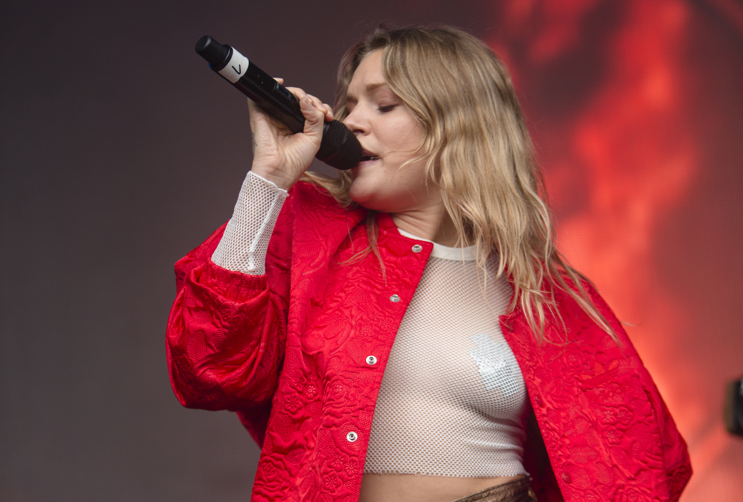 JHM tove lo