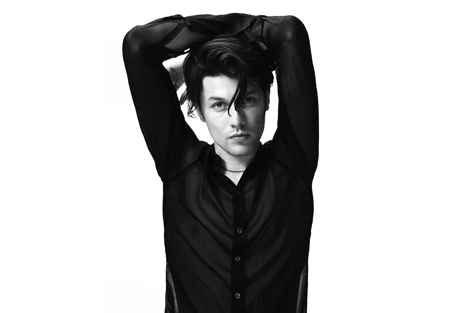 James Bay press photo by Sarah Piantadosi 2018 billboard 1548