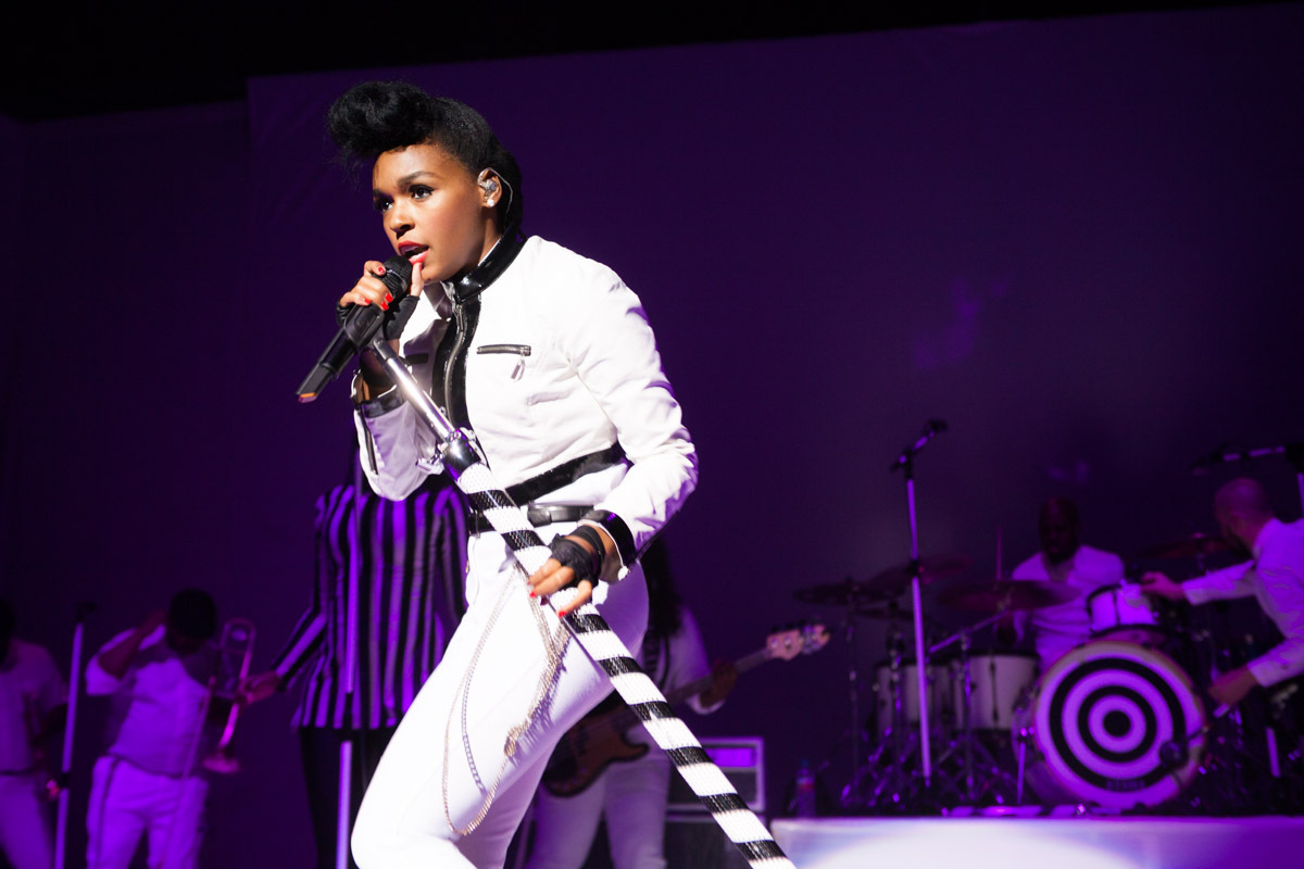 Janelle Monae Brixton Academy London090514 12