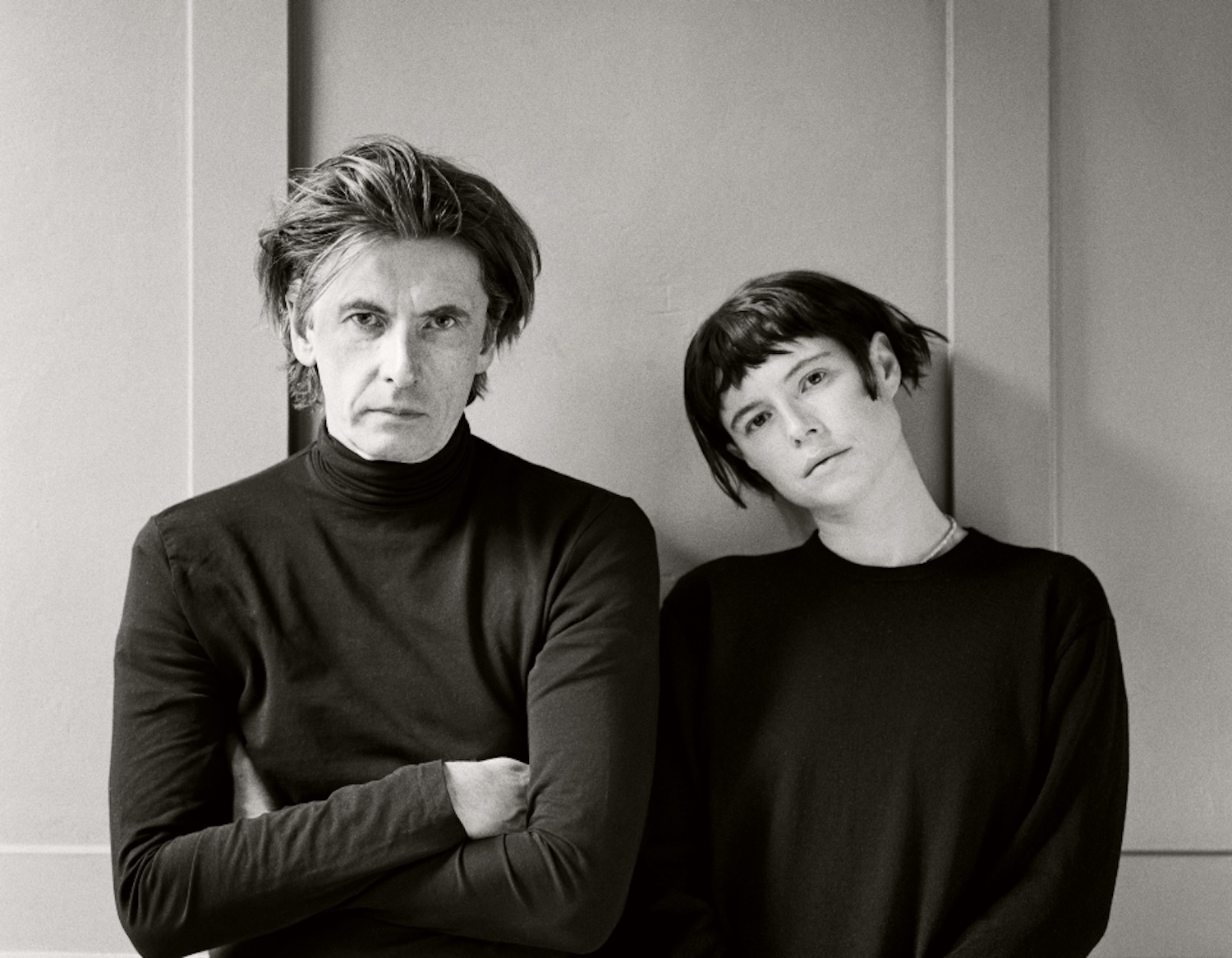 Jessie Buckley Bernard Butler 2022 press shot