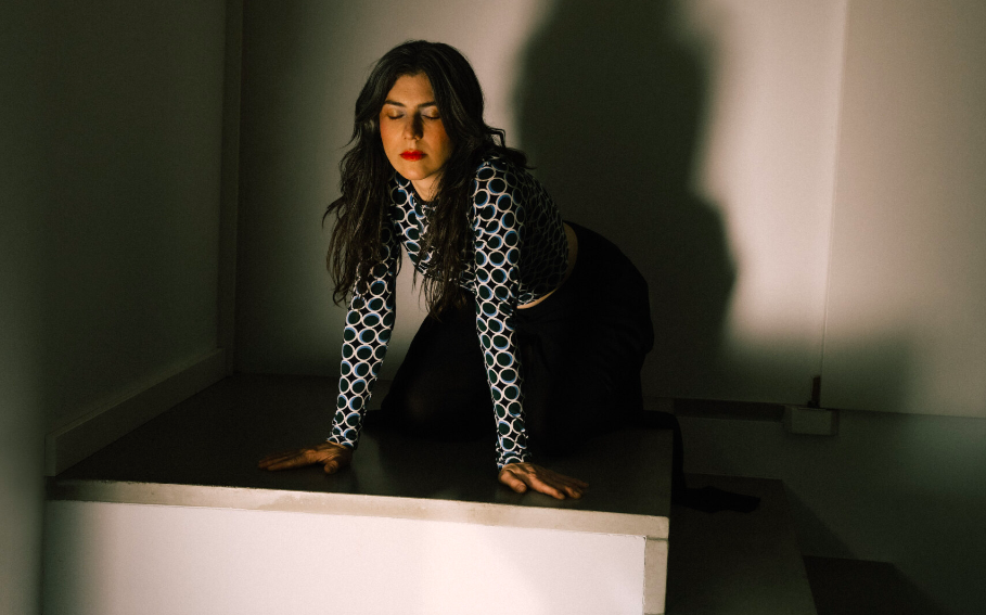 Julia Holter Laughter in the Eyes