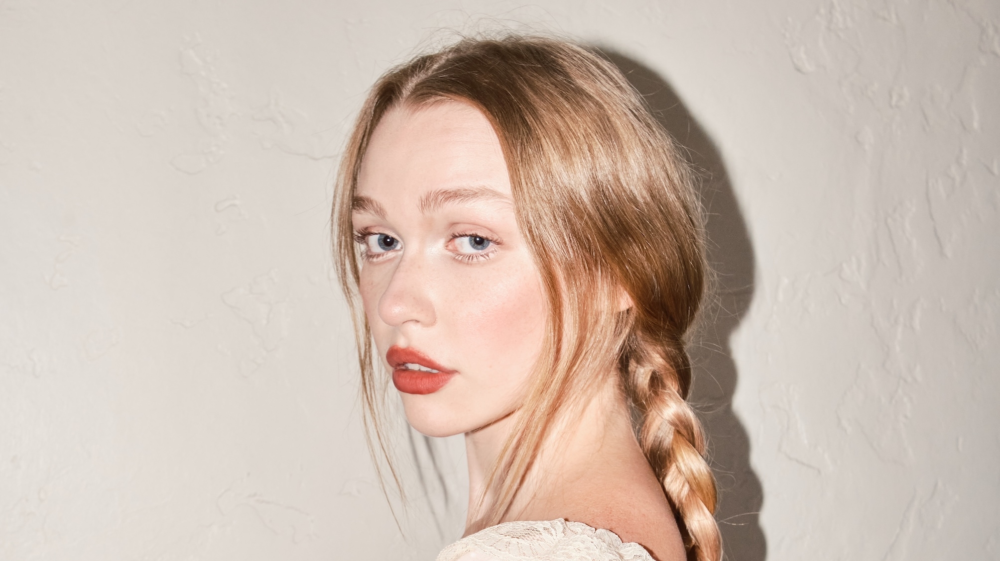 molli eelizabeth LEAD PRESS IMAGE