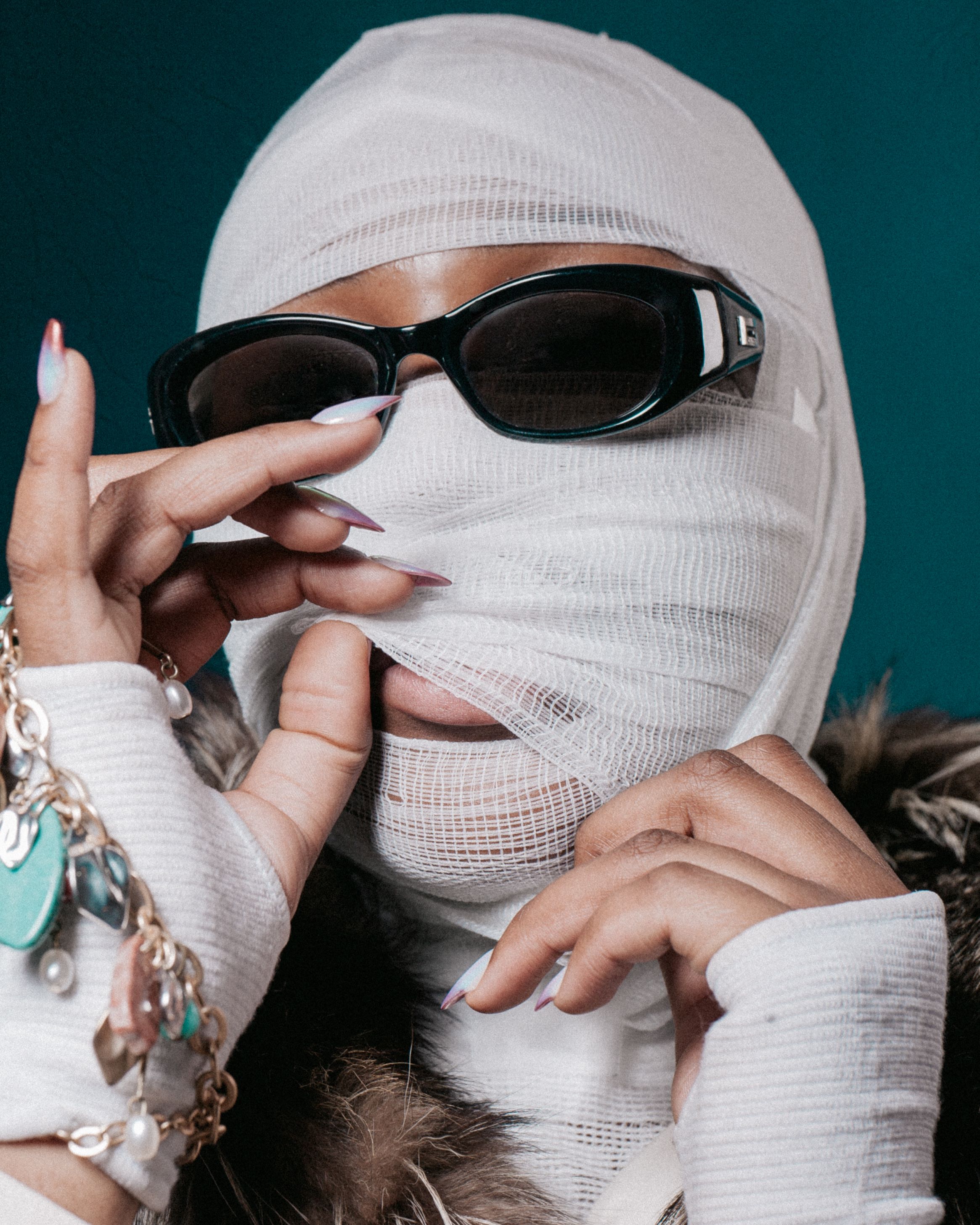 LEILAH Additional 2 4 X5