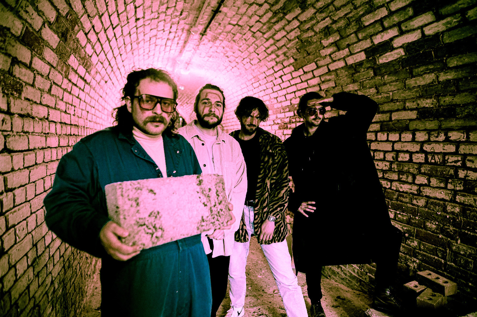 LIPWORMS Press Shot Cred Liam Simmons