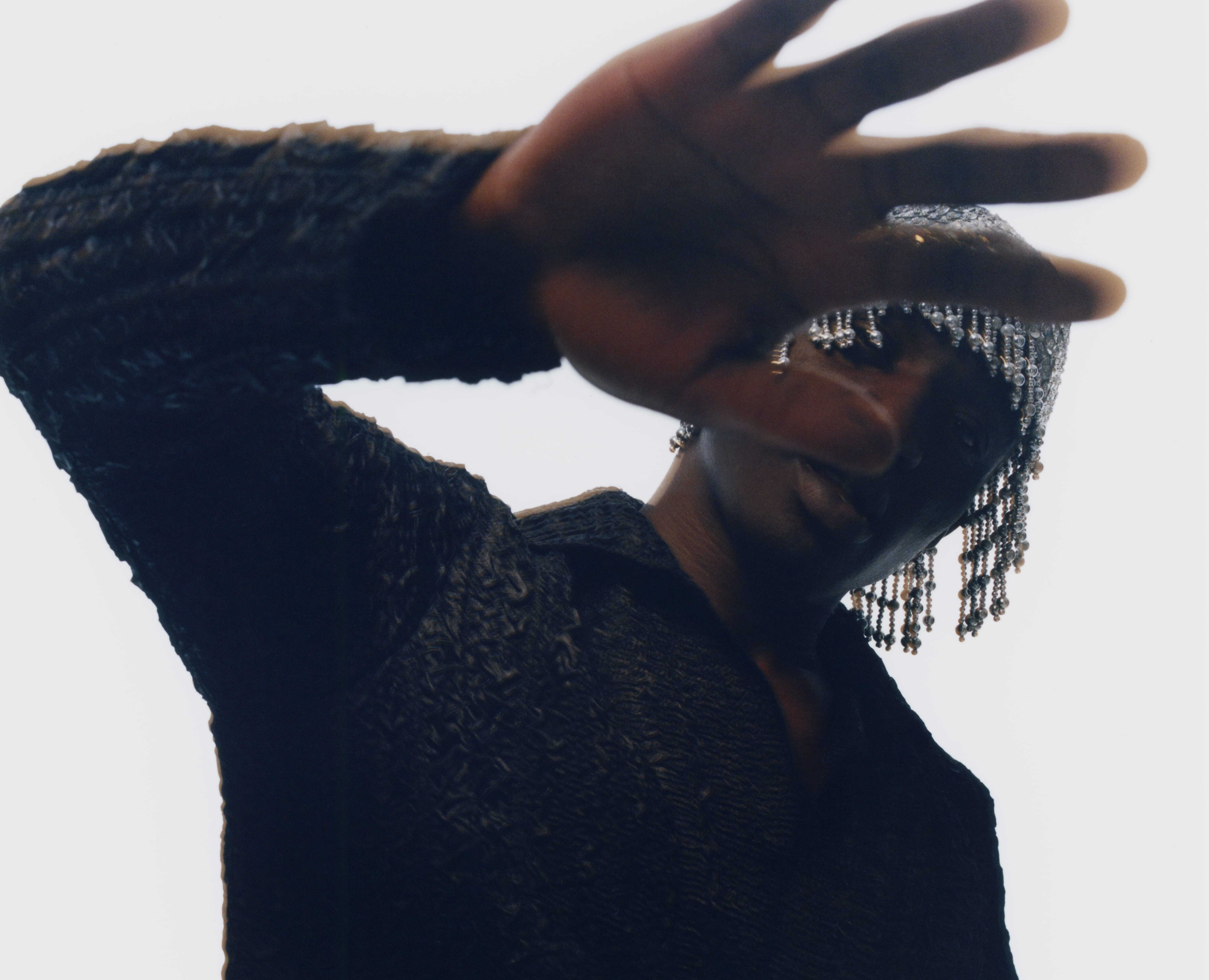 LR Petite Noir 300dpi 5