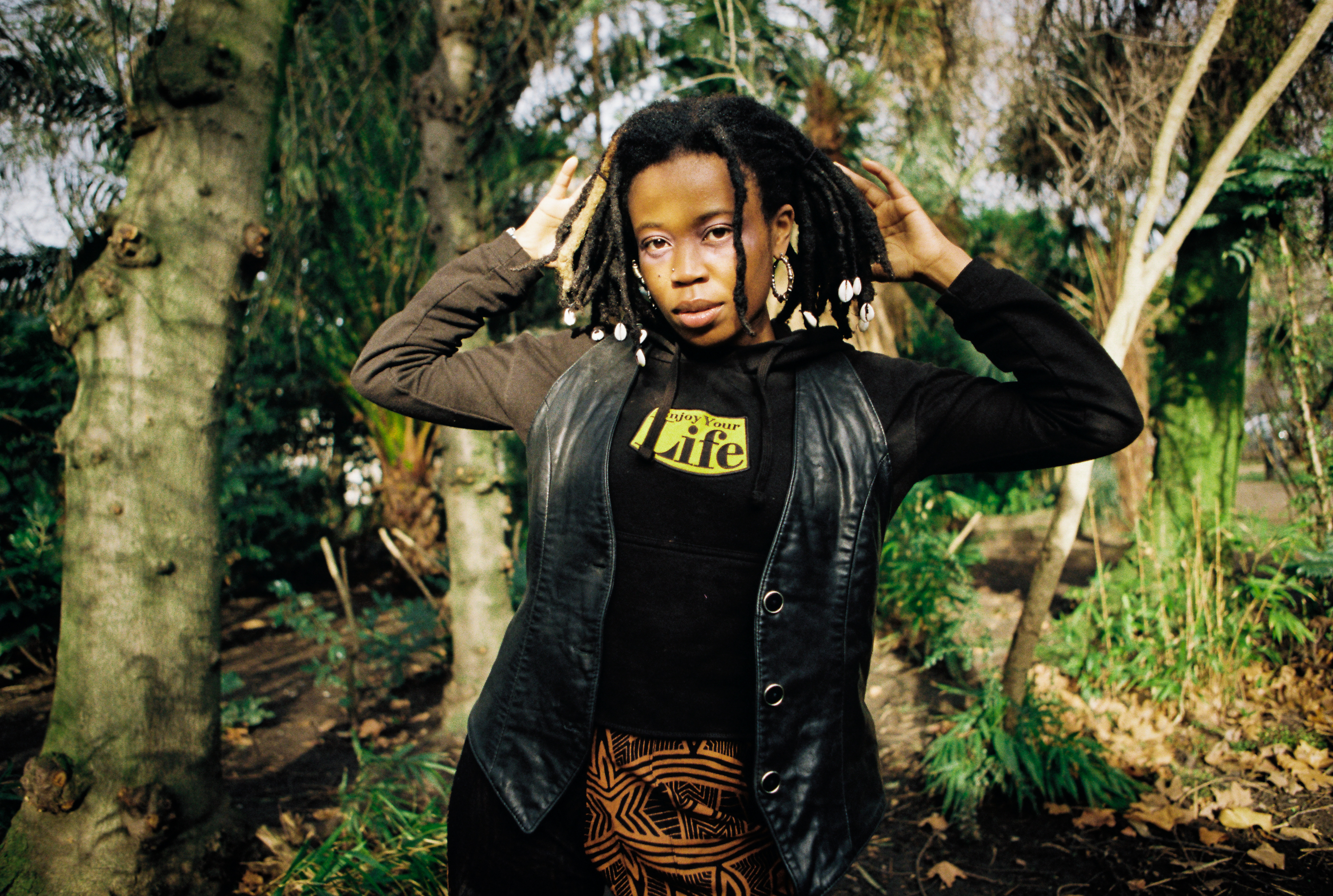 Lady Donli 17 Chris Almeida