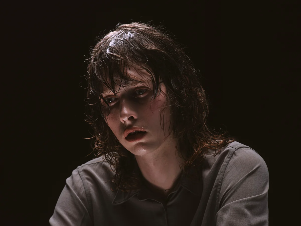 Lauren Auder shares new single, “no outline”