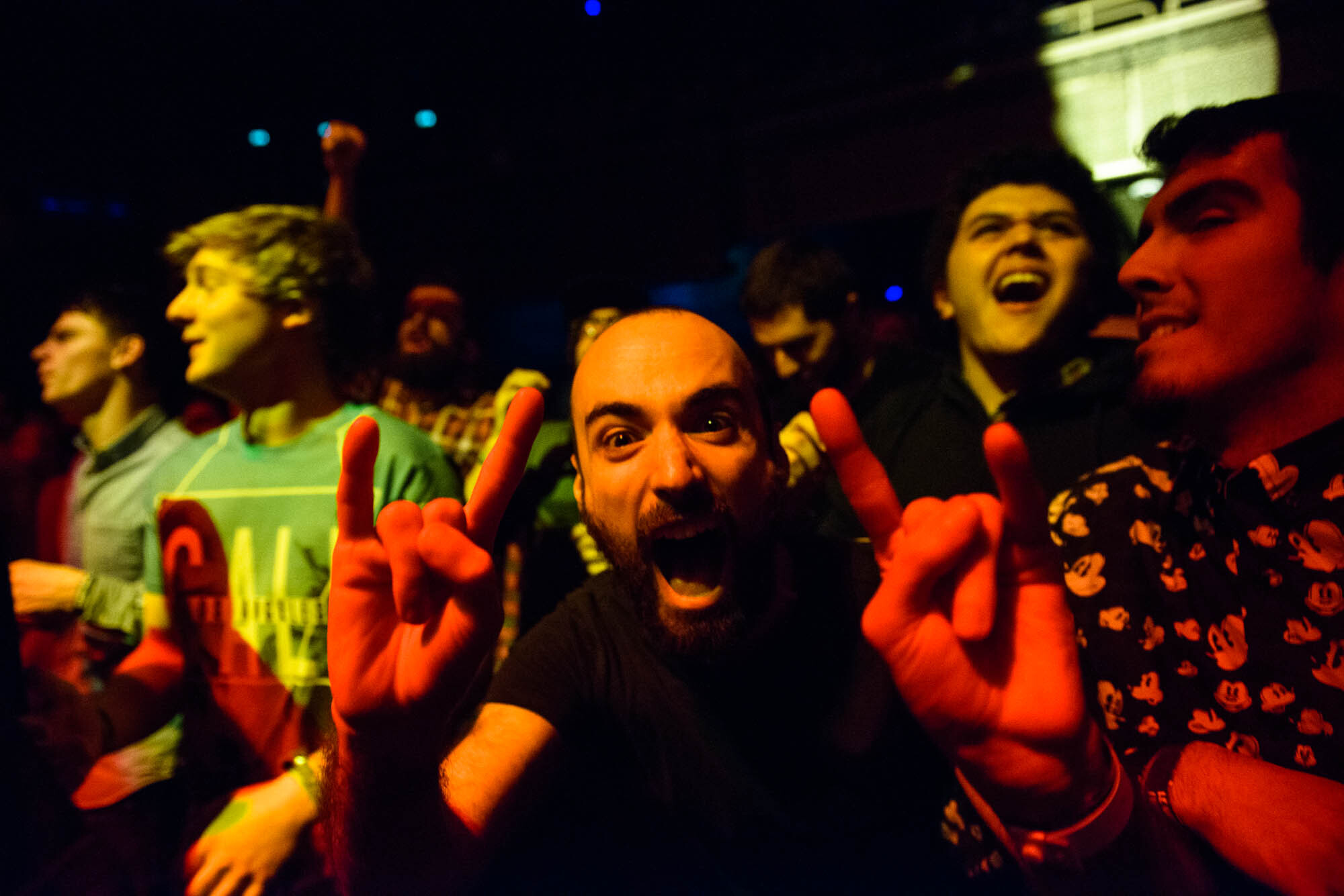 Le Guess Who Crowd 1