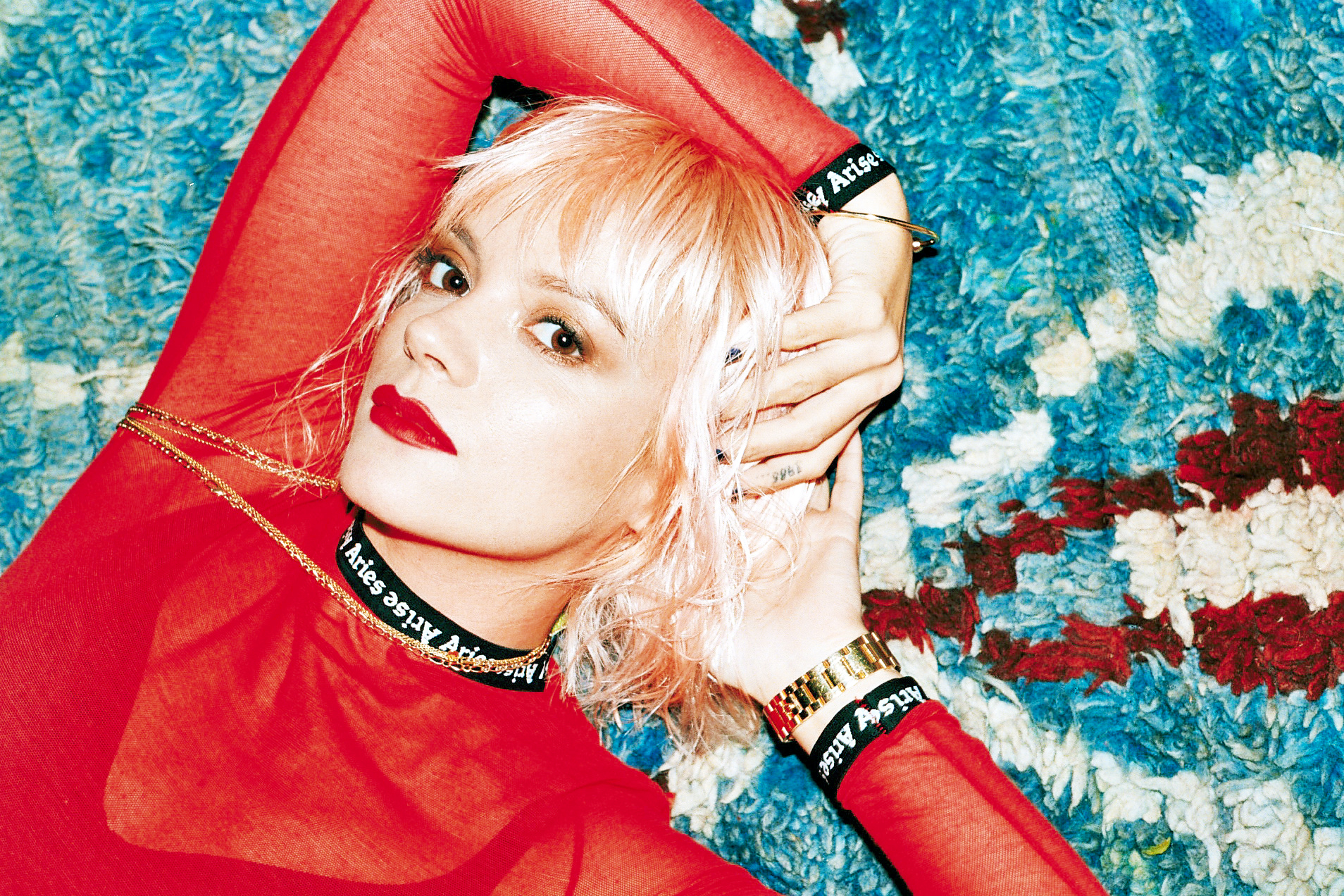 Lily Press Shot2