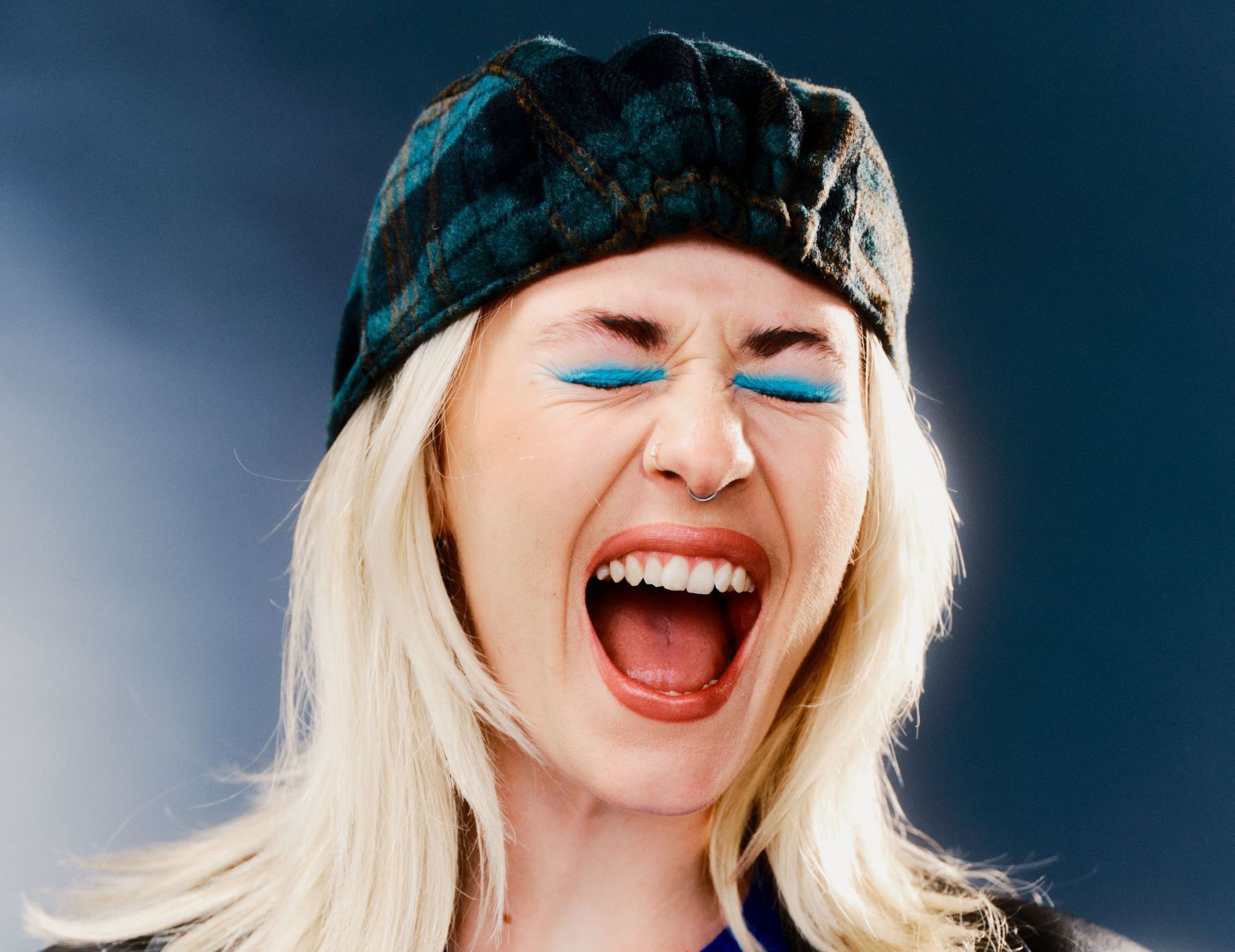 Lois SEVEN Single Cover Art credit Matt Moorhouse