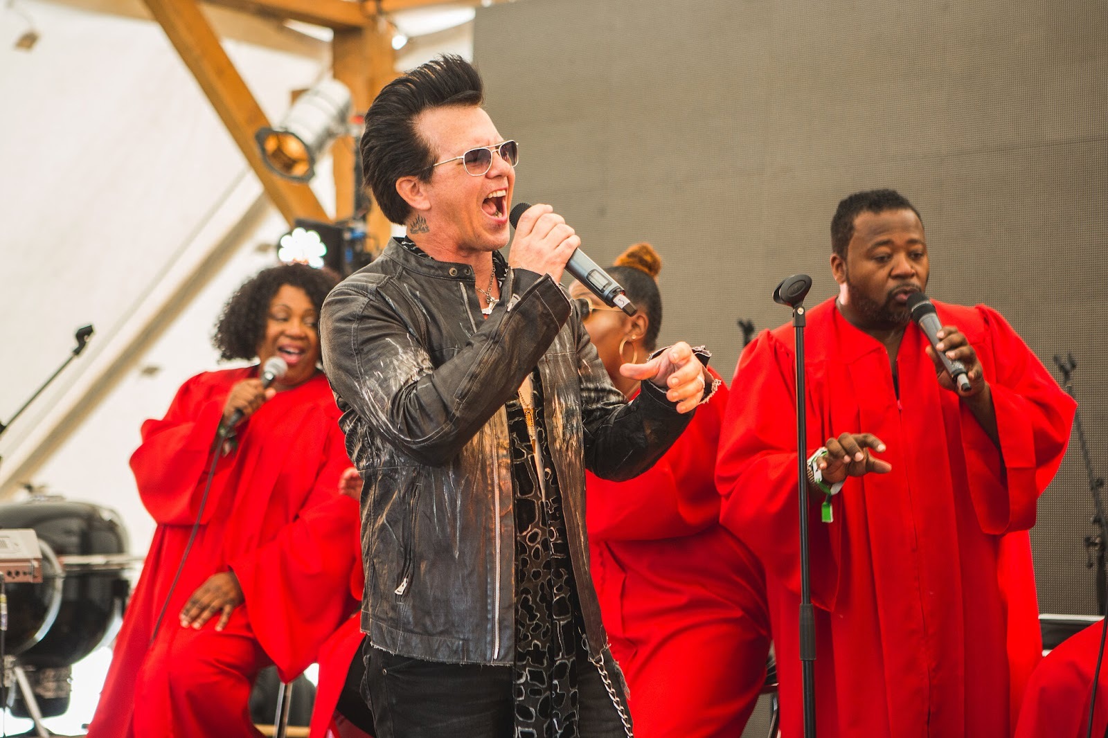 Louise Roberts Black Deer Festival 2019 294 A4030 Web Mike Farris and The Powerhouse Gospel Quoir