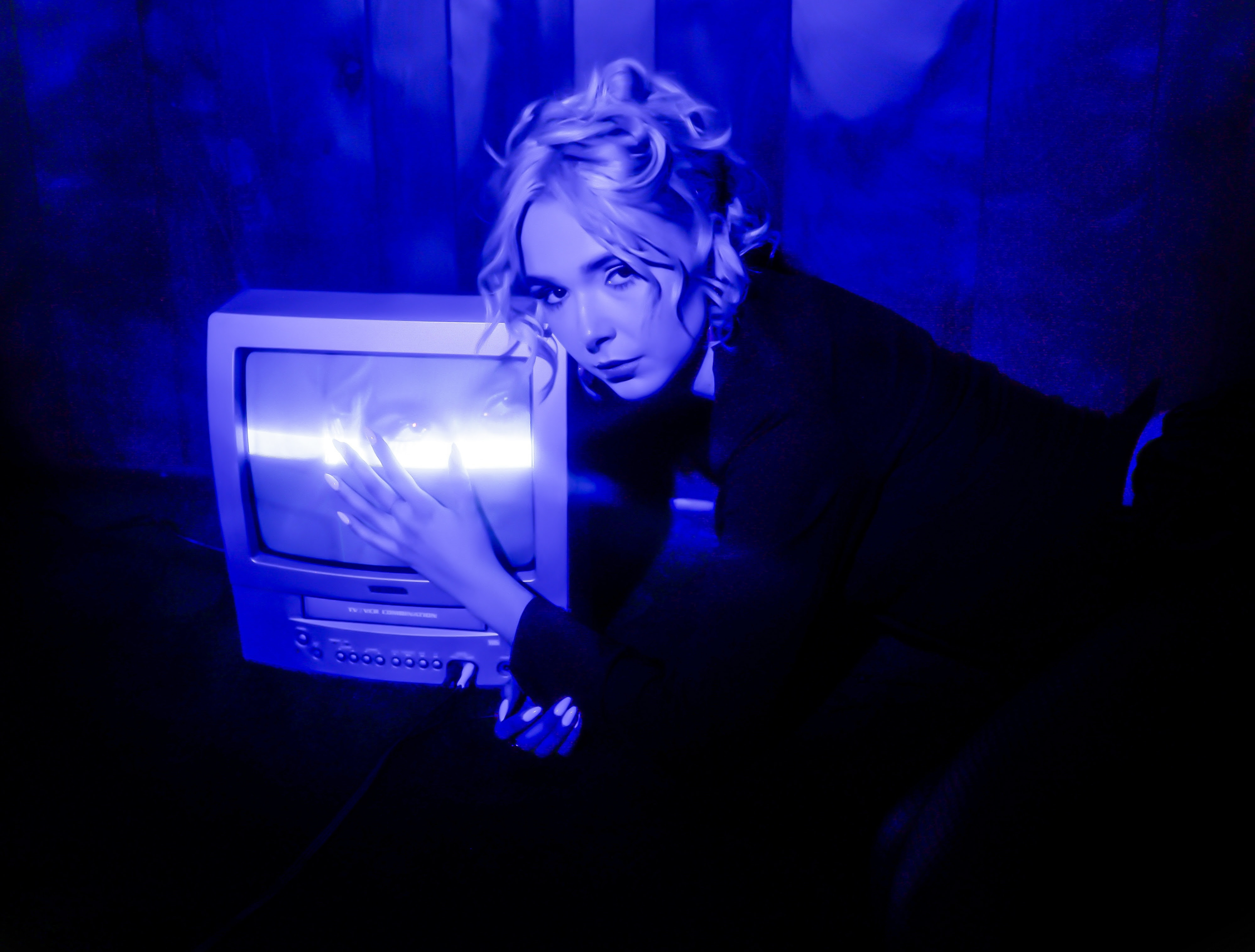 Lydia Knight debut album