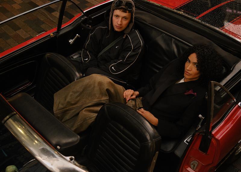 METTE and Sam Gellaitry