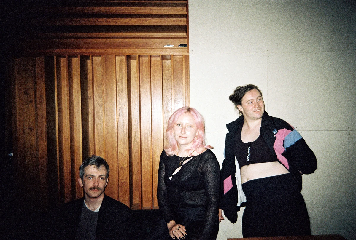 Irish post-punk band M(h)aol return with new song, “Scam Manifesto”