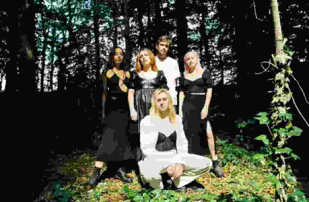 Maaol M(h)aol announce the departure of their vocalist Róisín Nic Ghearailt ...