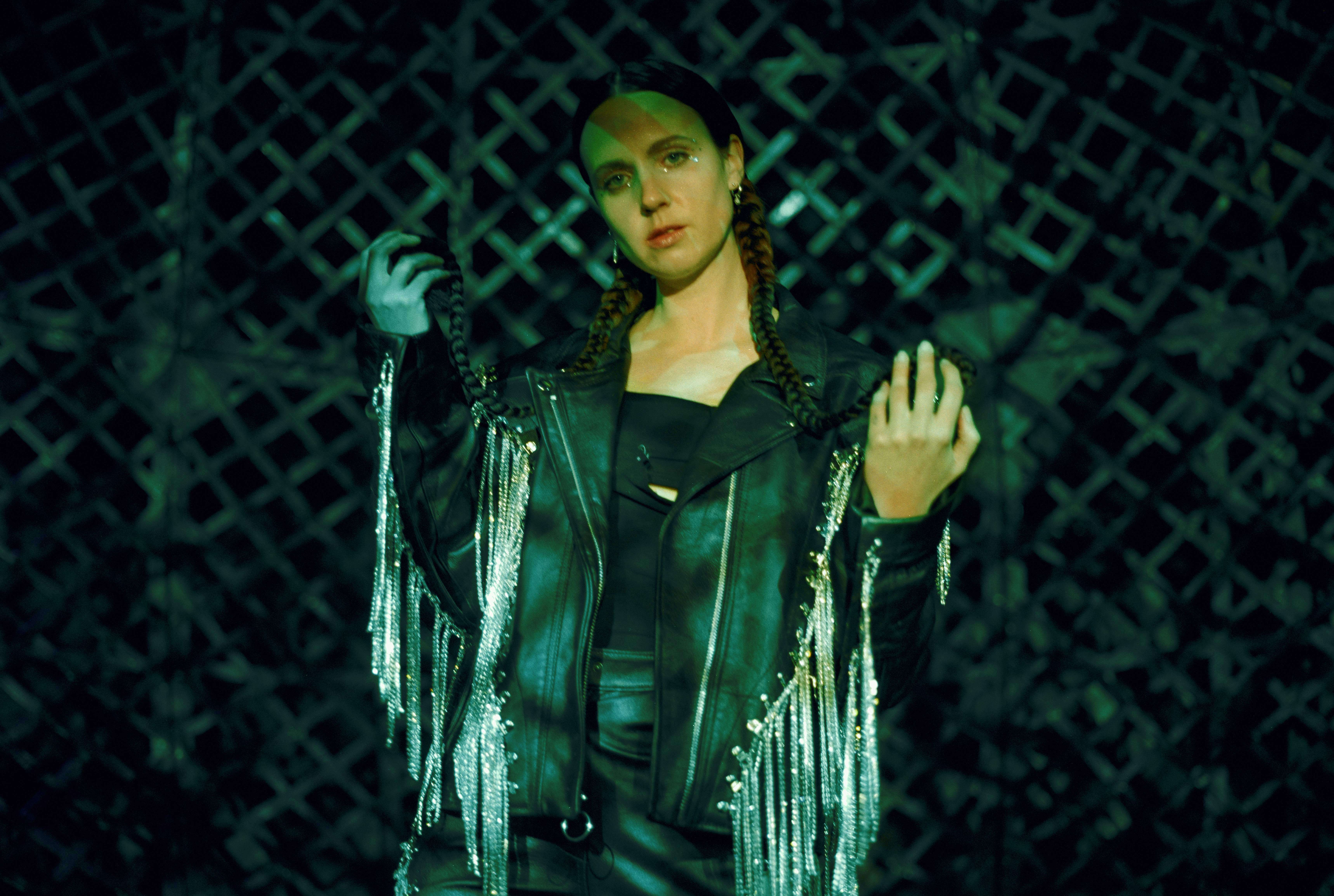 MO Press Shot 2 credit Riccardo Castano