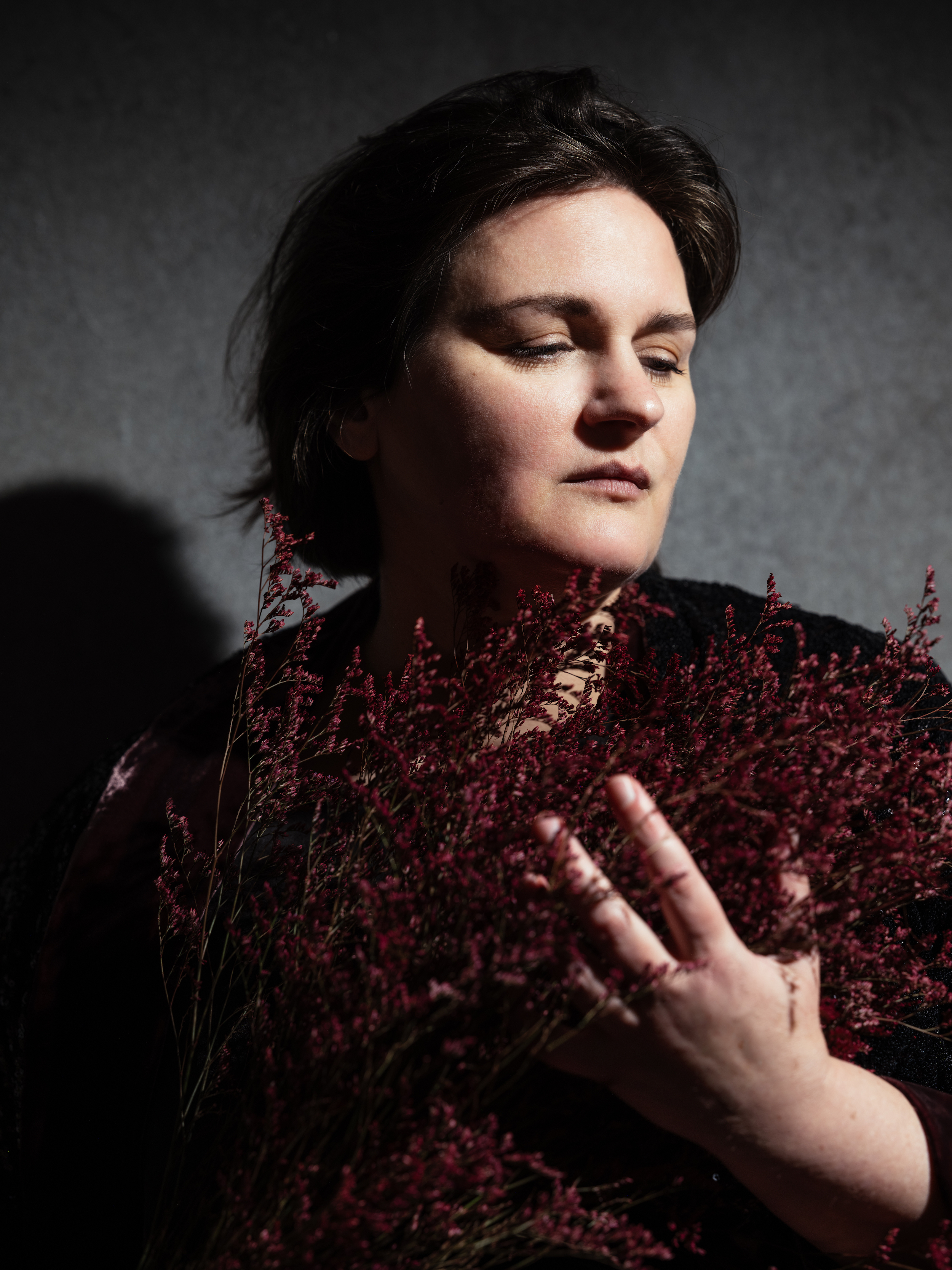 Madeleine Peyroux Ebru Yildiz body