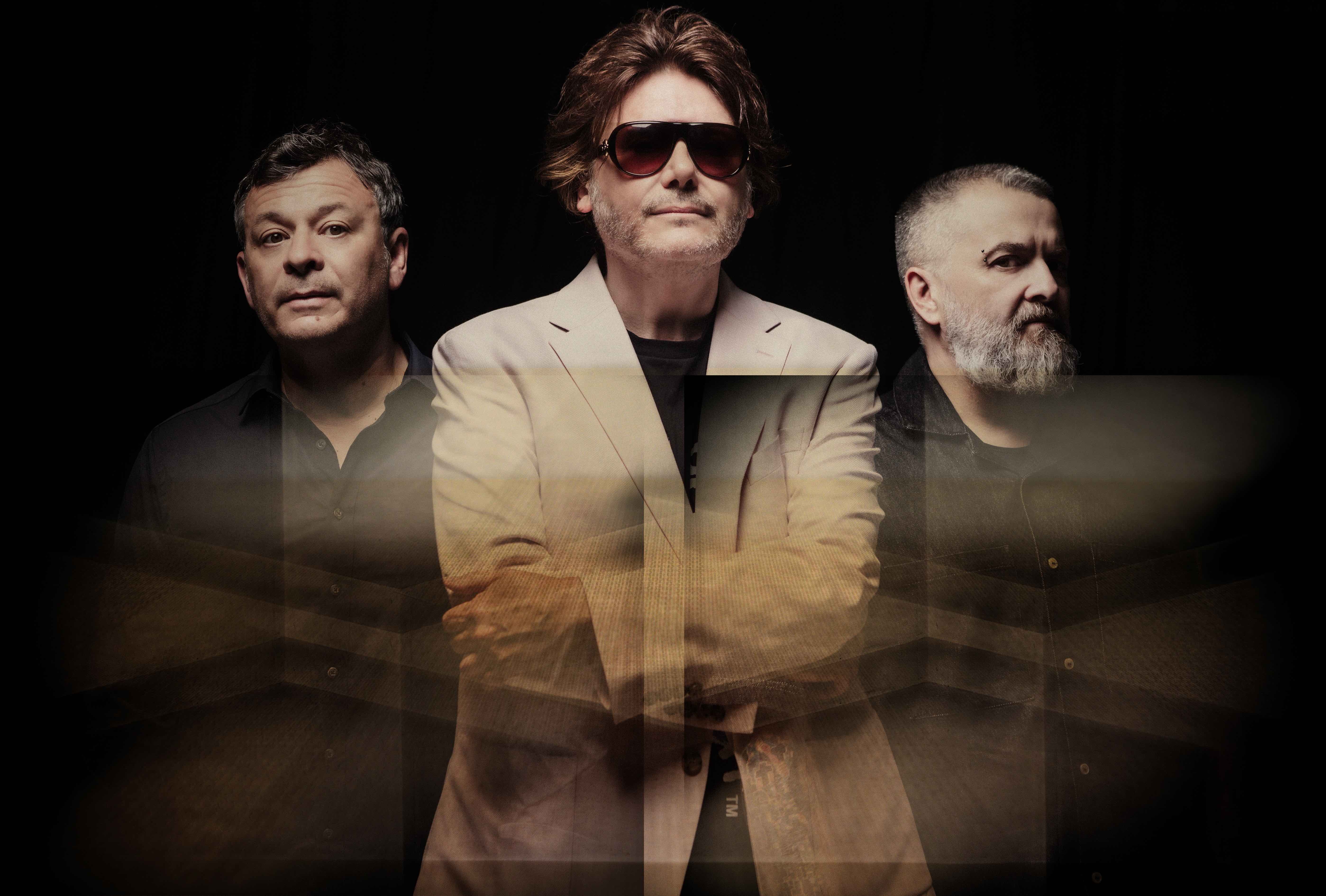 Manic Street Preachers decline and fall