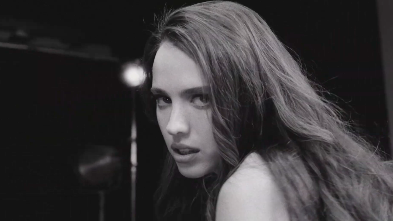 Margaret Qualley Lace Manhattan